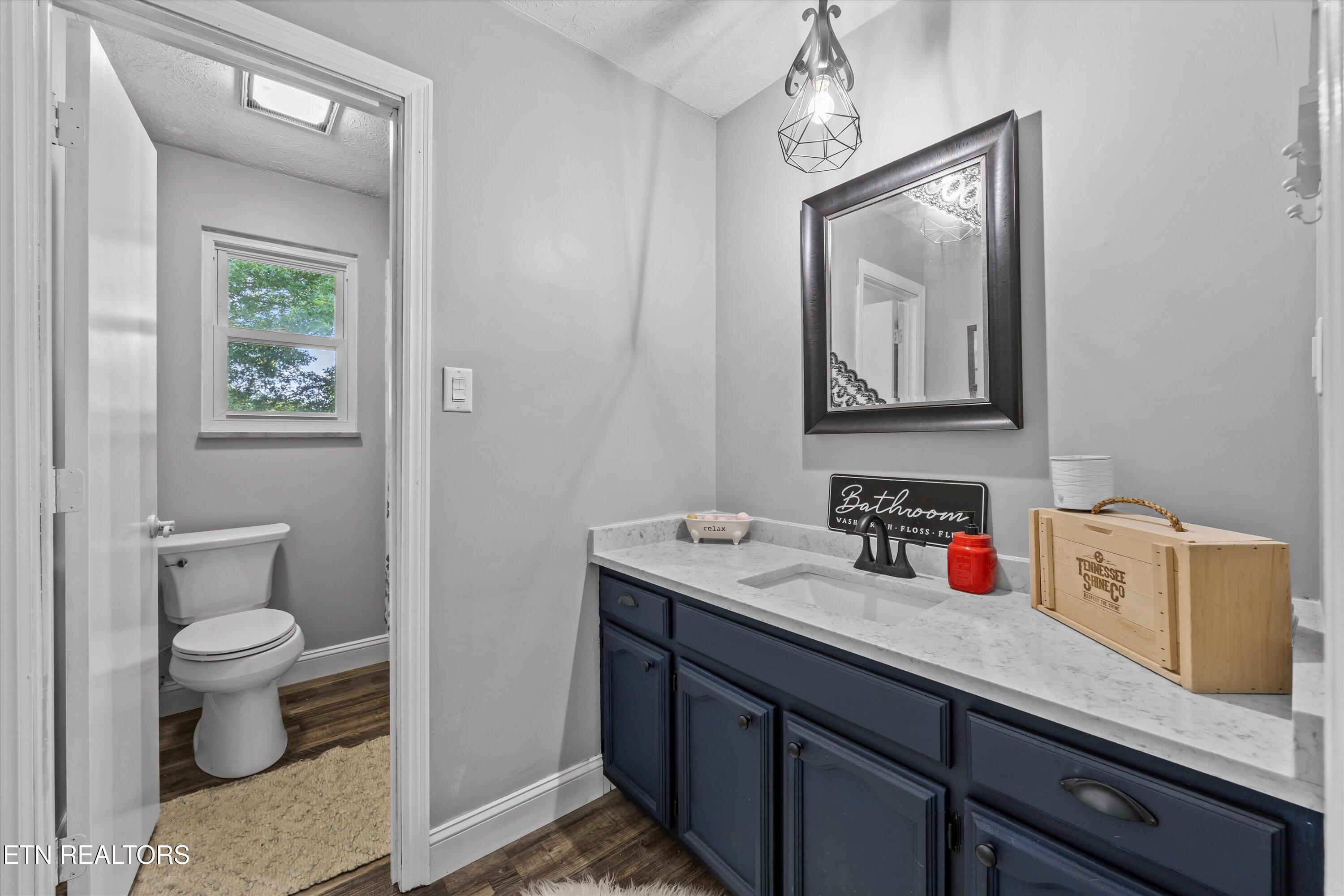 102 Candora Rd