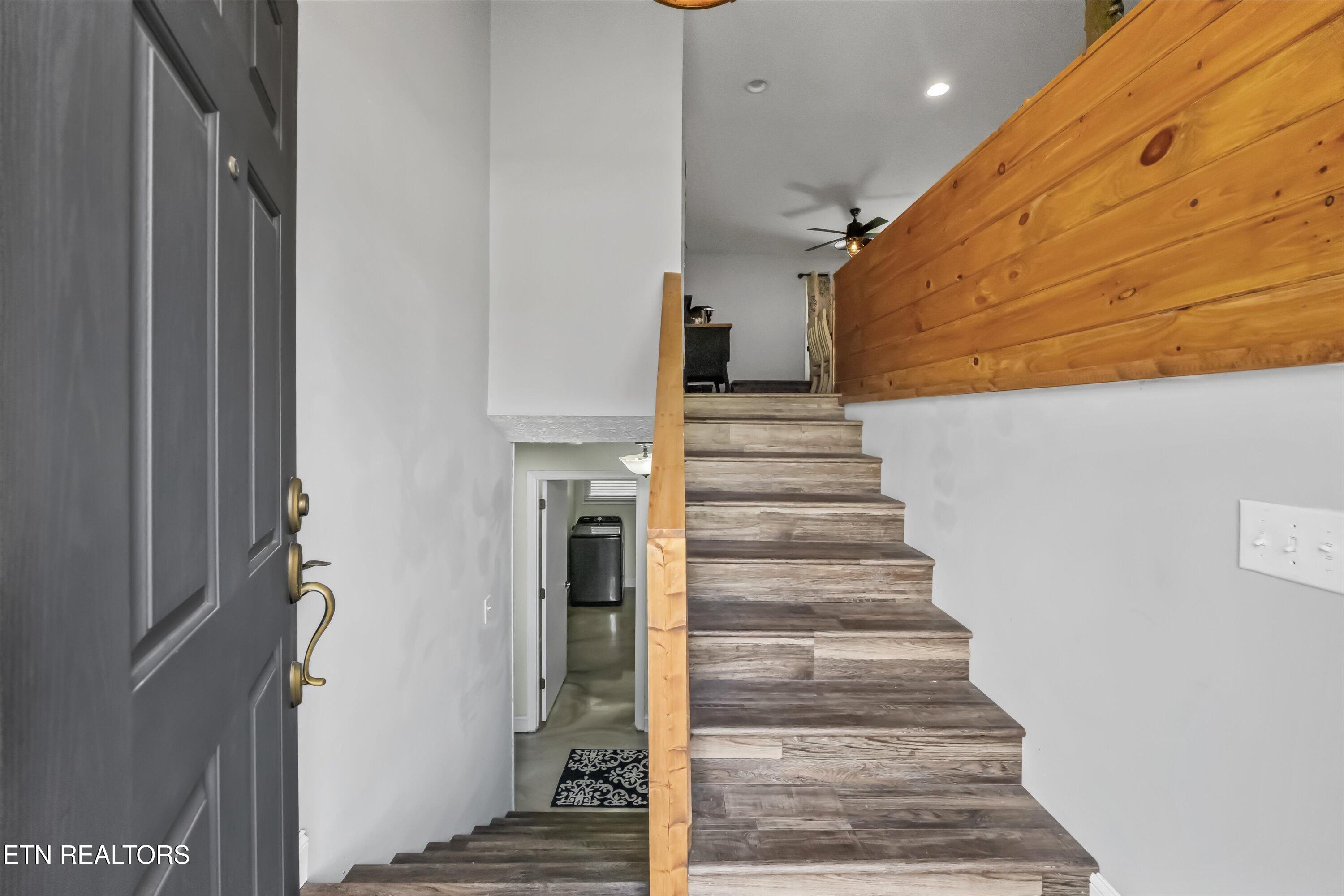 102 Candora Rd