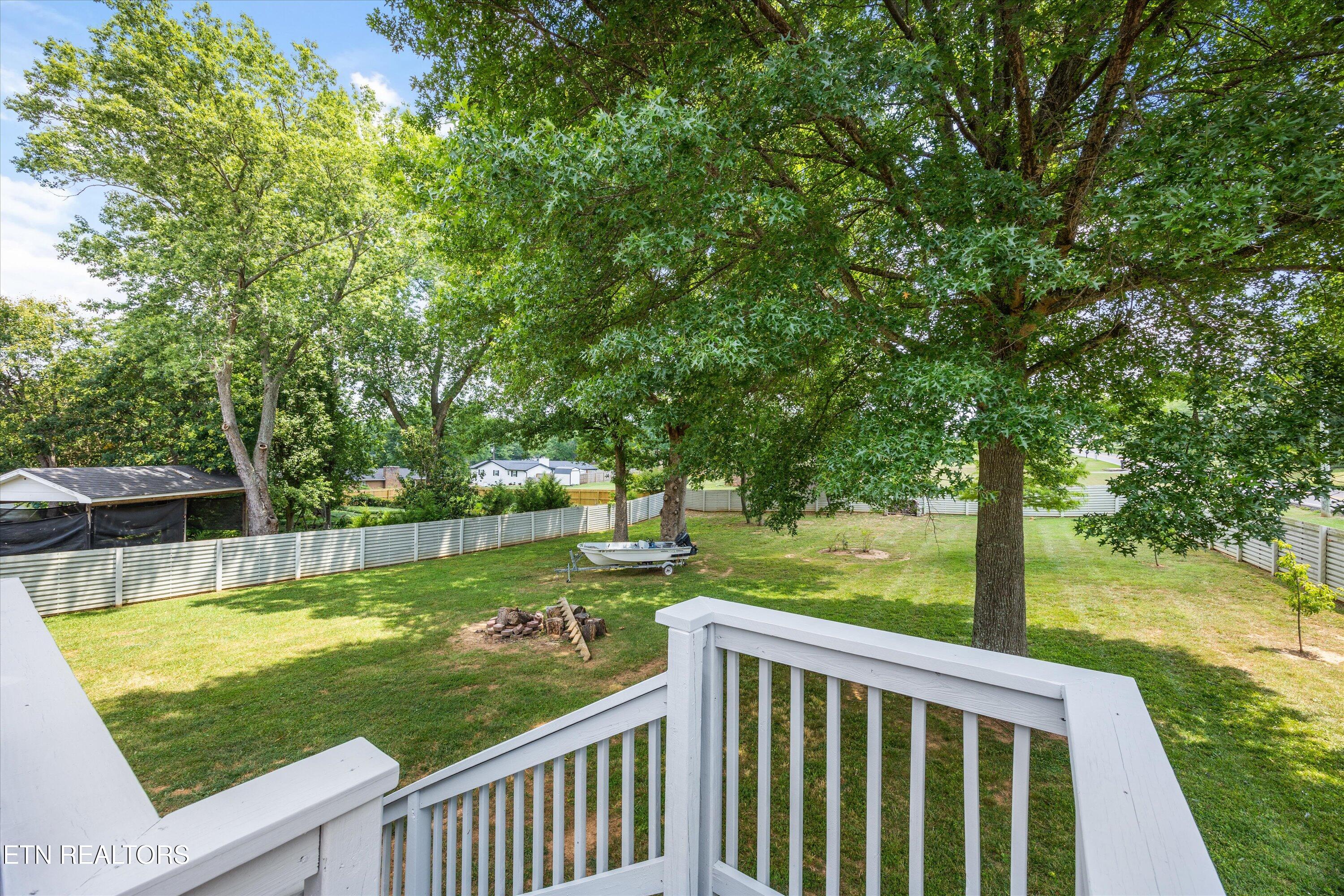 102 Candora Rd