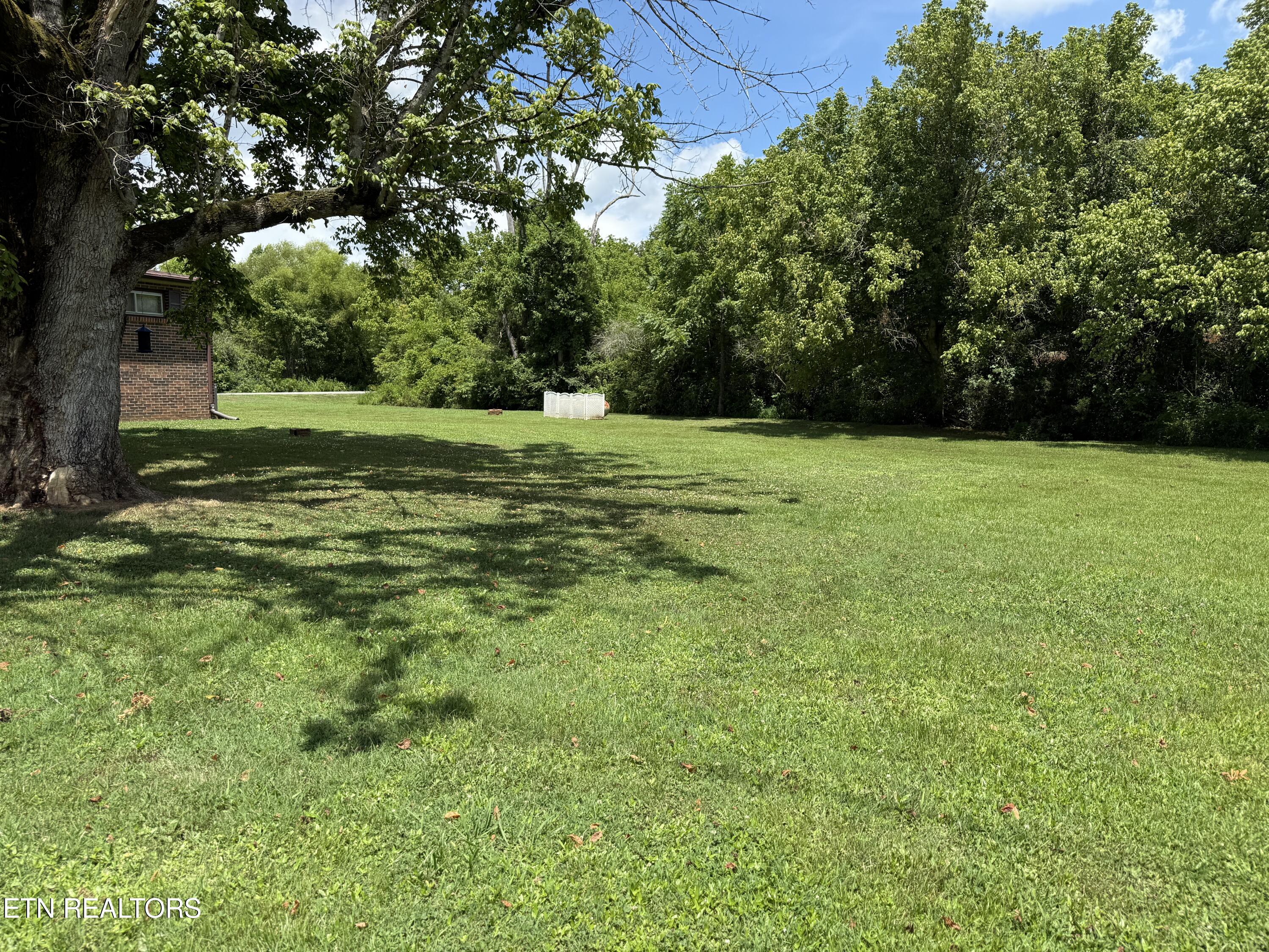 137 Dogtown Rd Rd