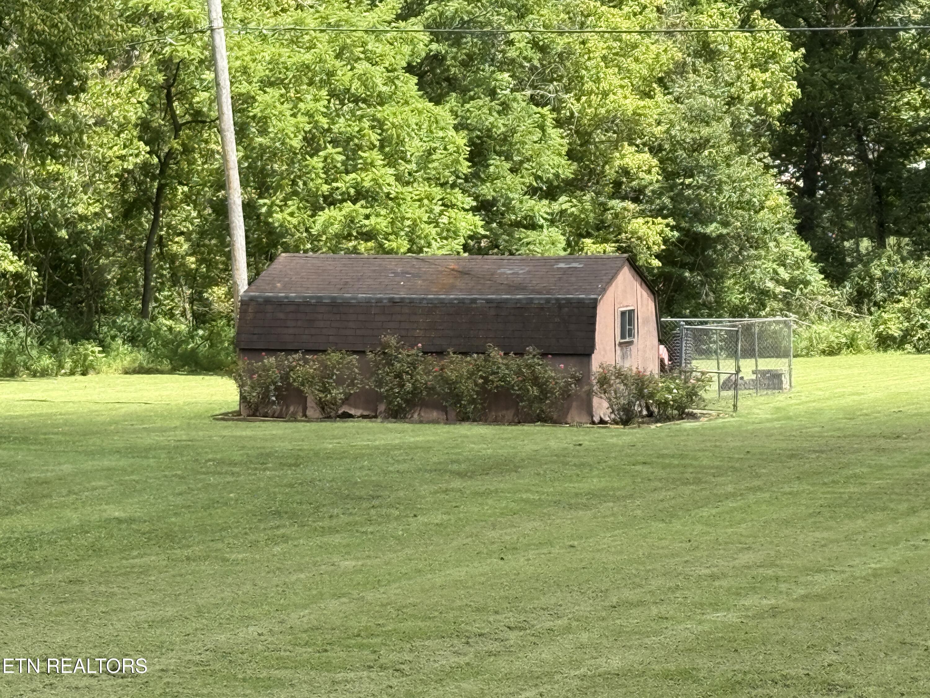 137 Dogtown Rd Rd