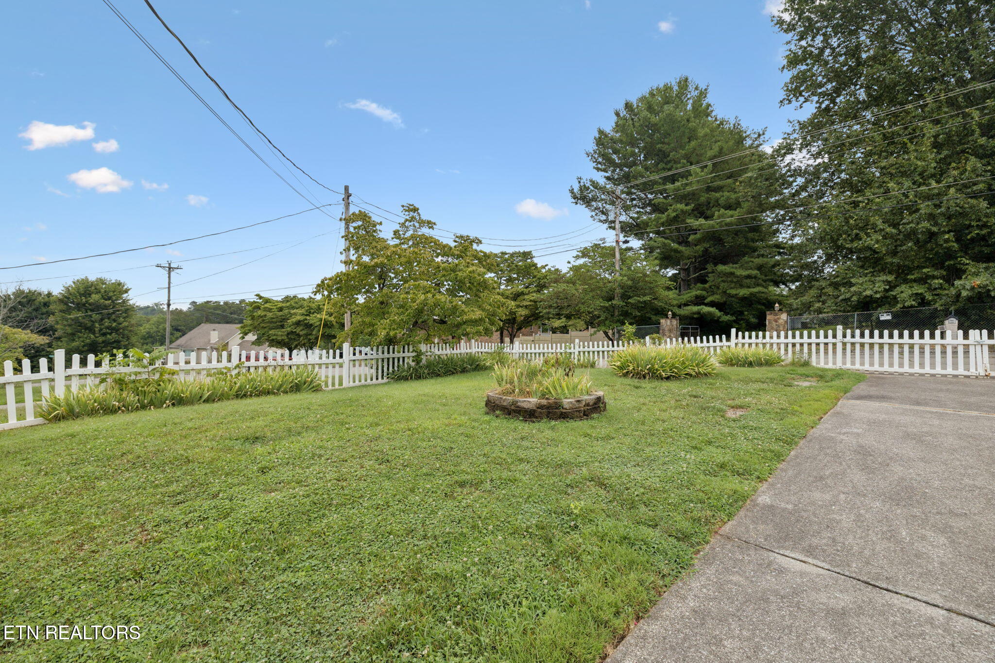 2809 Cansler Drive