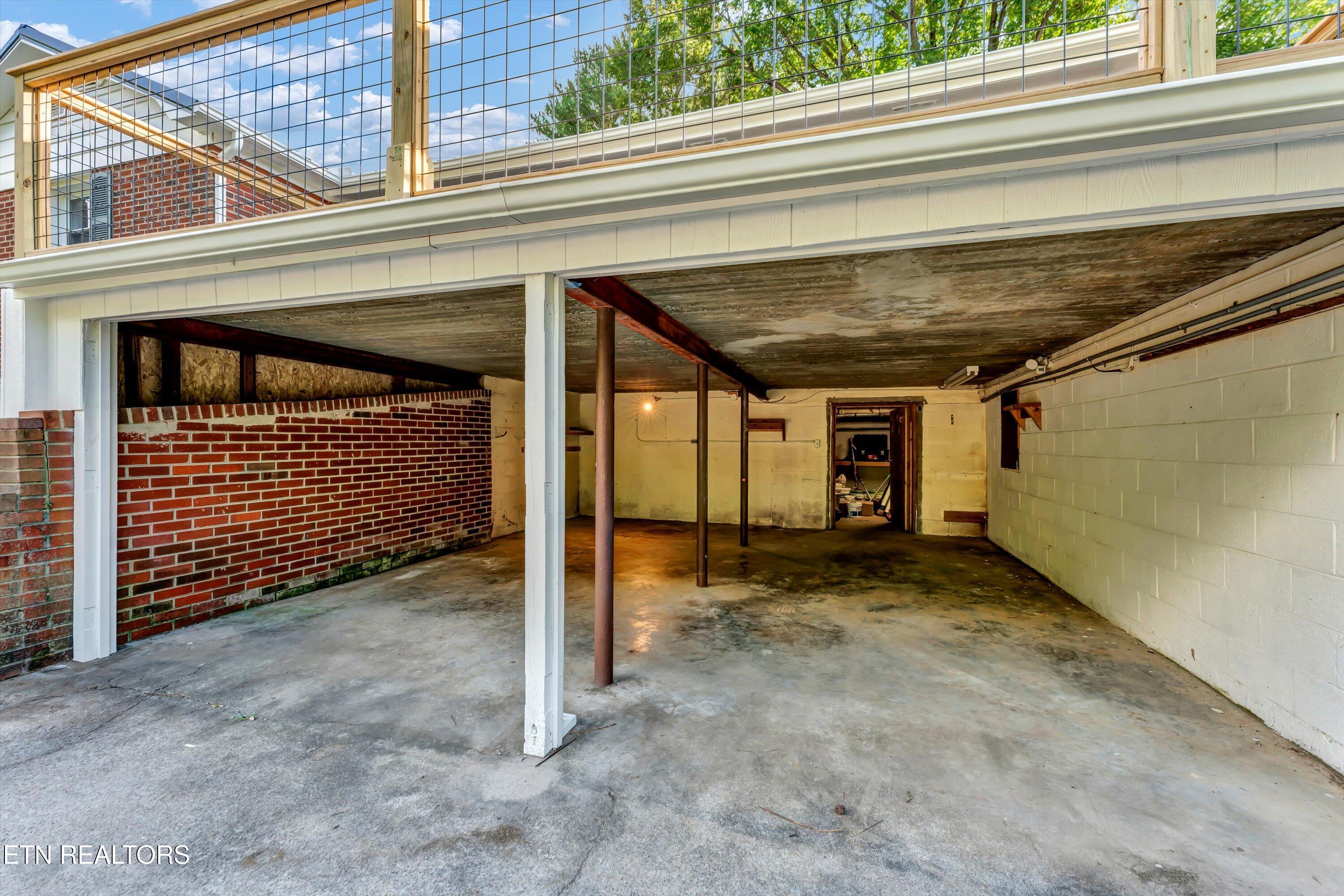 6221 Babelay Rd