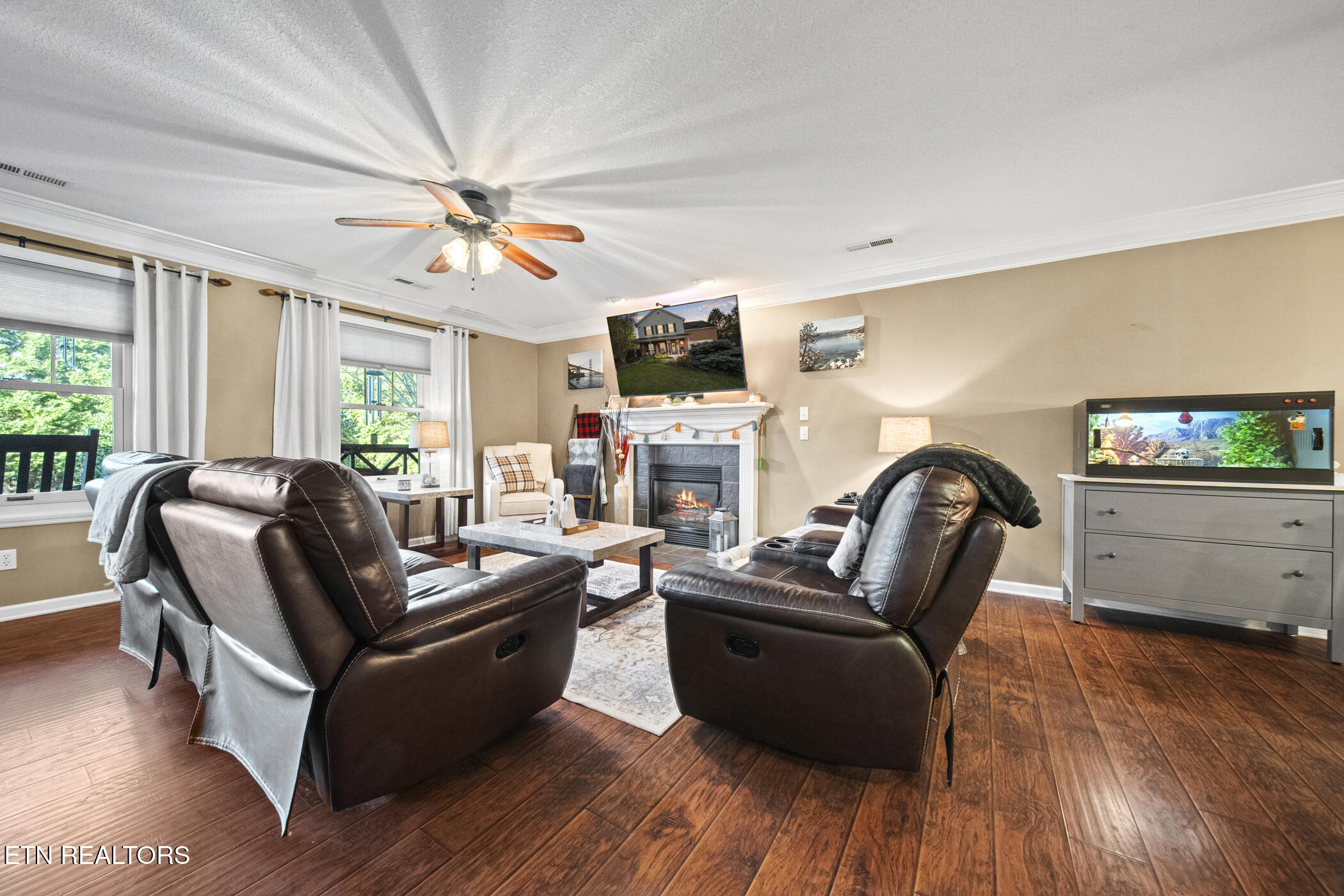 6614 Ruby June Lane