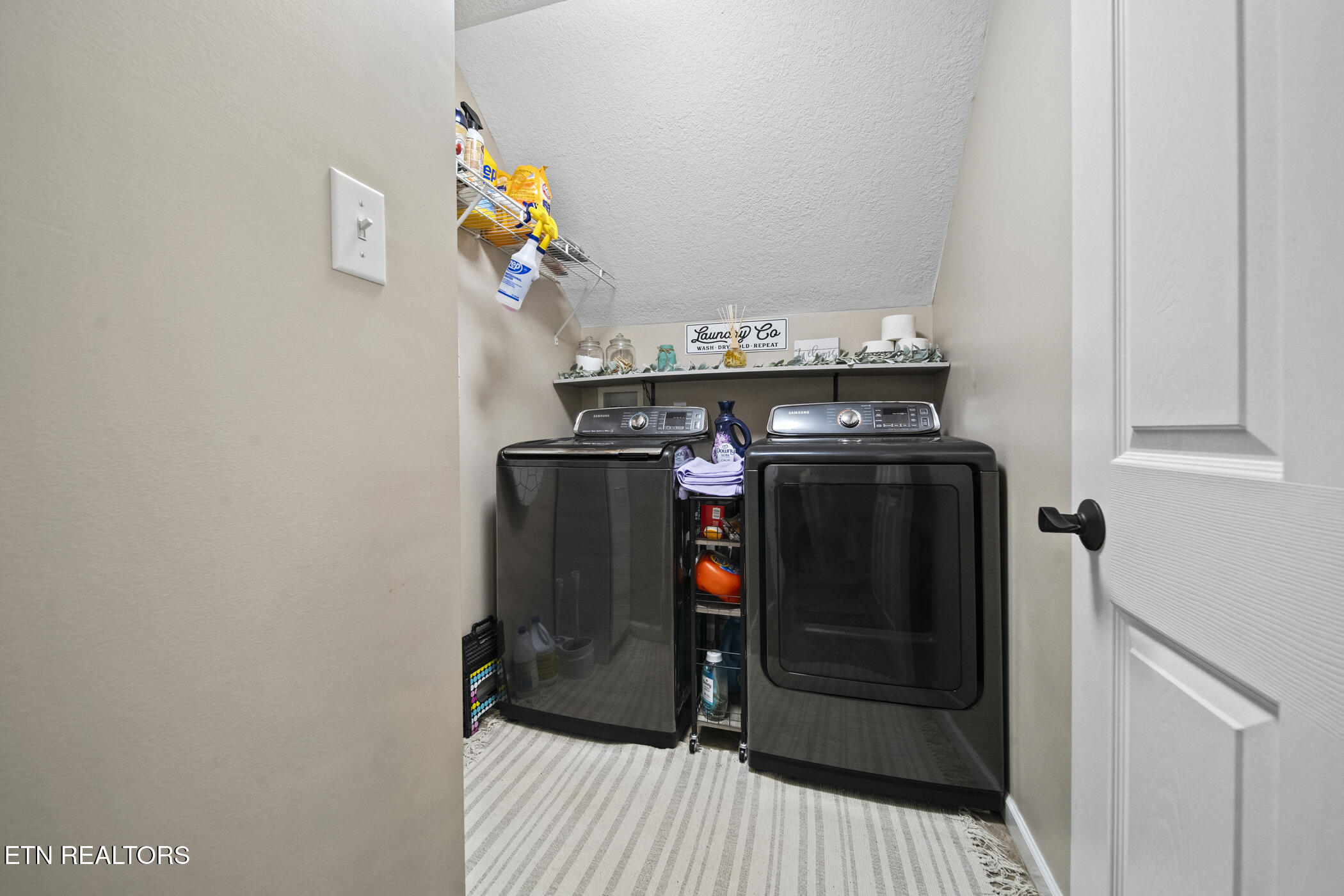 6614 Ruby June Lane