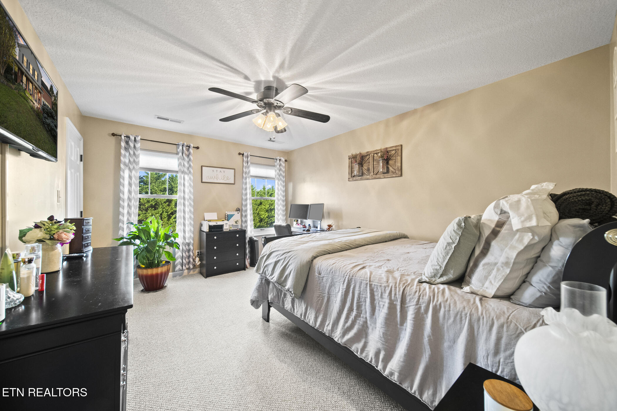 6614 Ruby June Lane