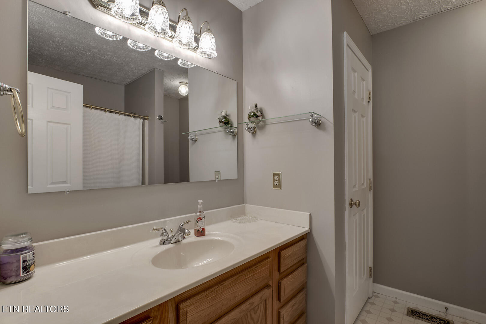 130 Clower Hill Rd