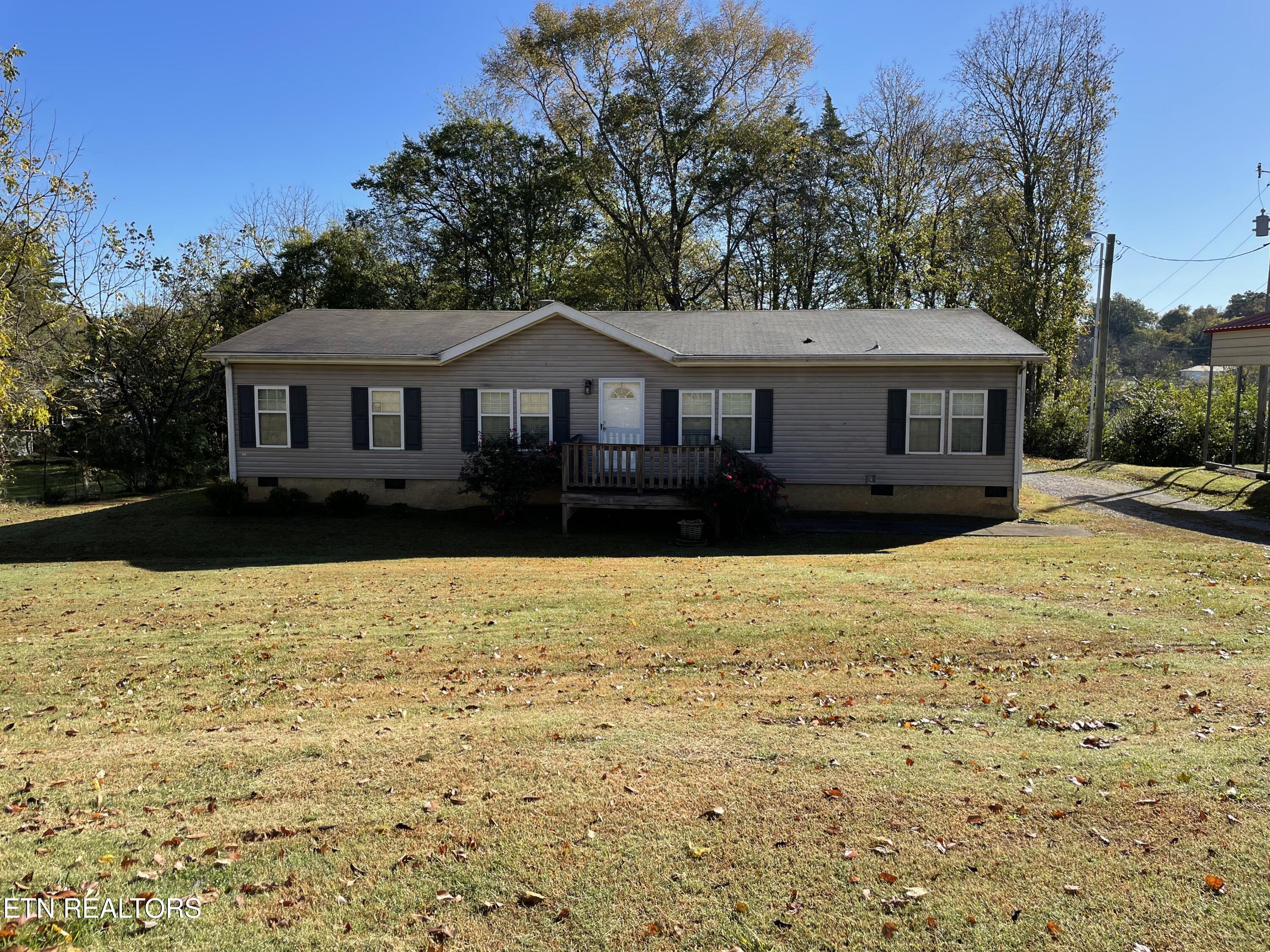 140 Wood St