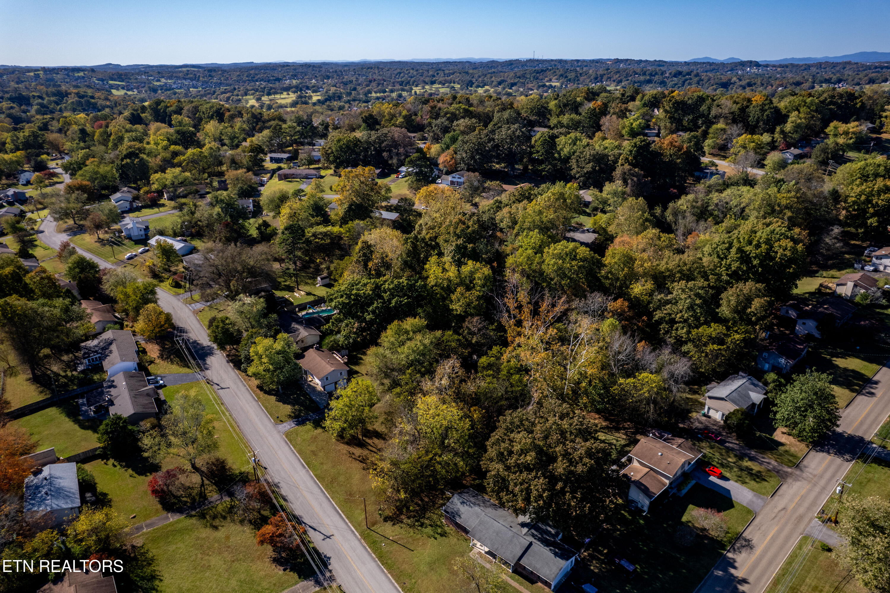 11905 Midhurst Drive