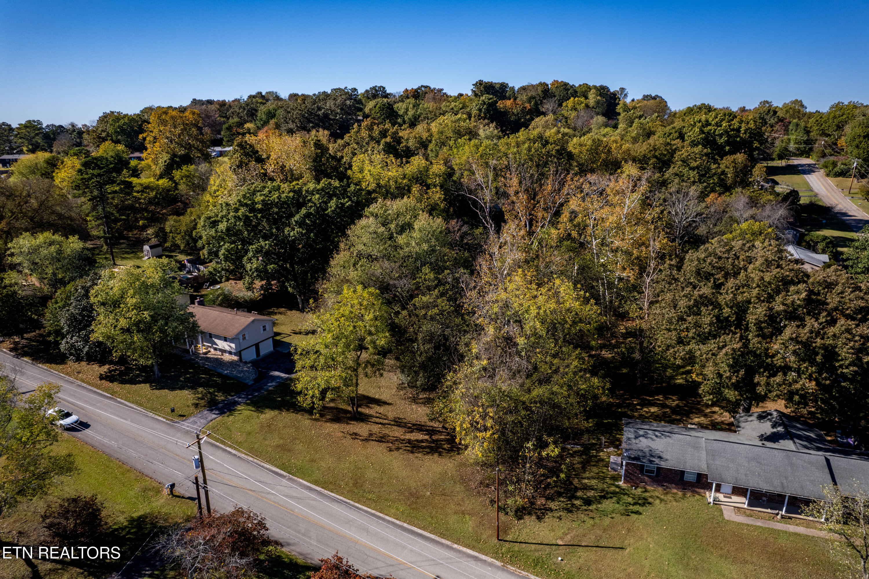 11905 Midhurst Drive