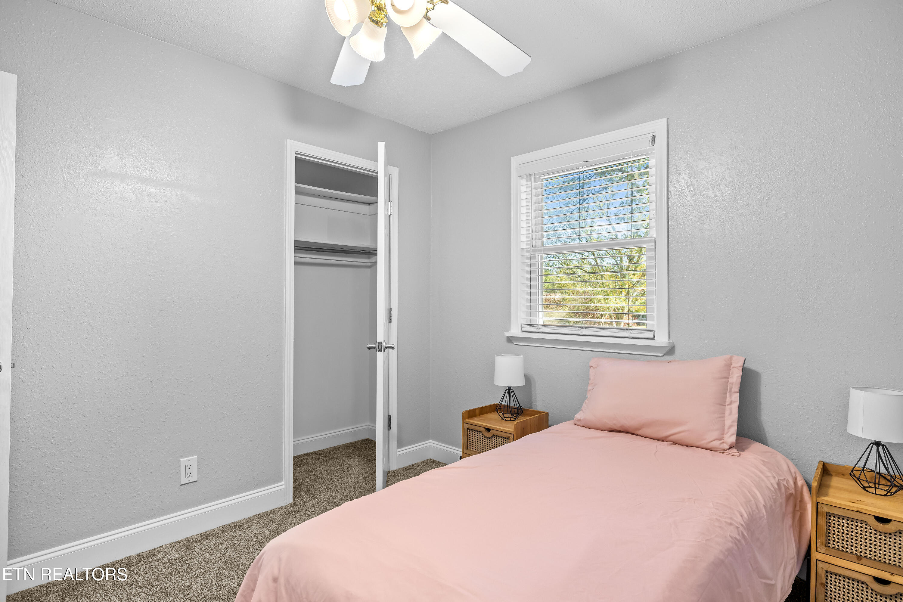 11909 Midhurst Drive