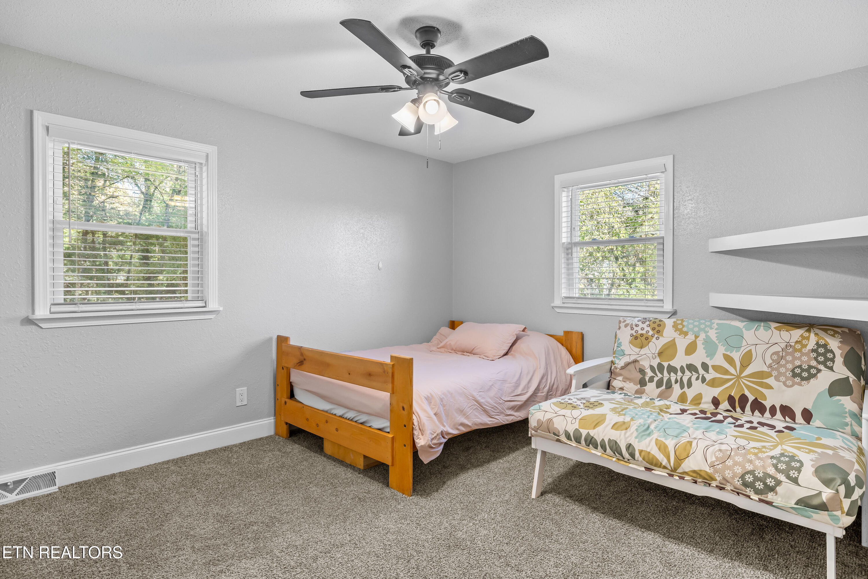 11909 Midhurst Drive