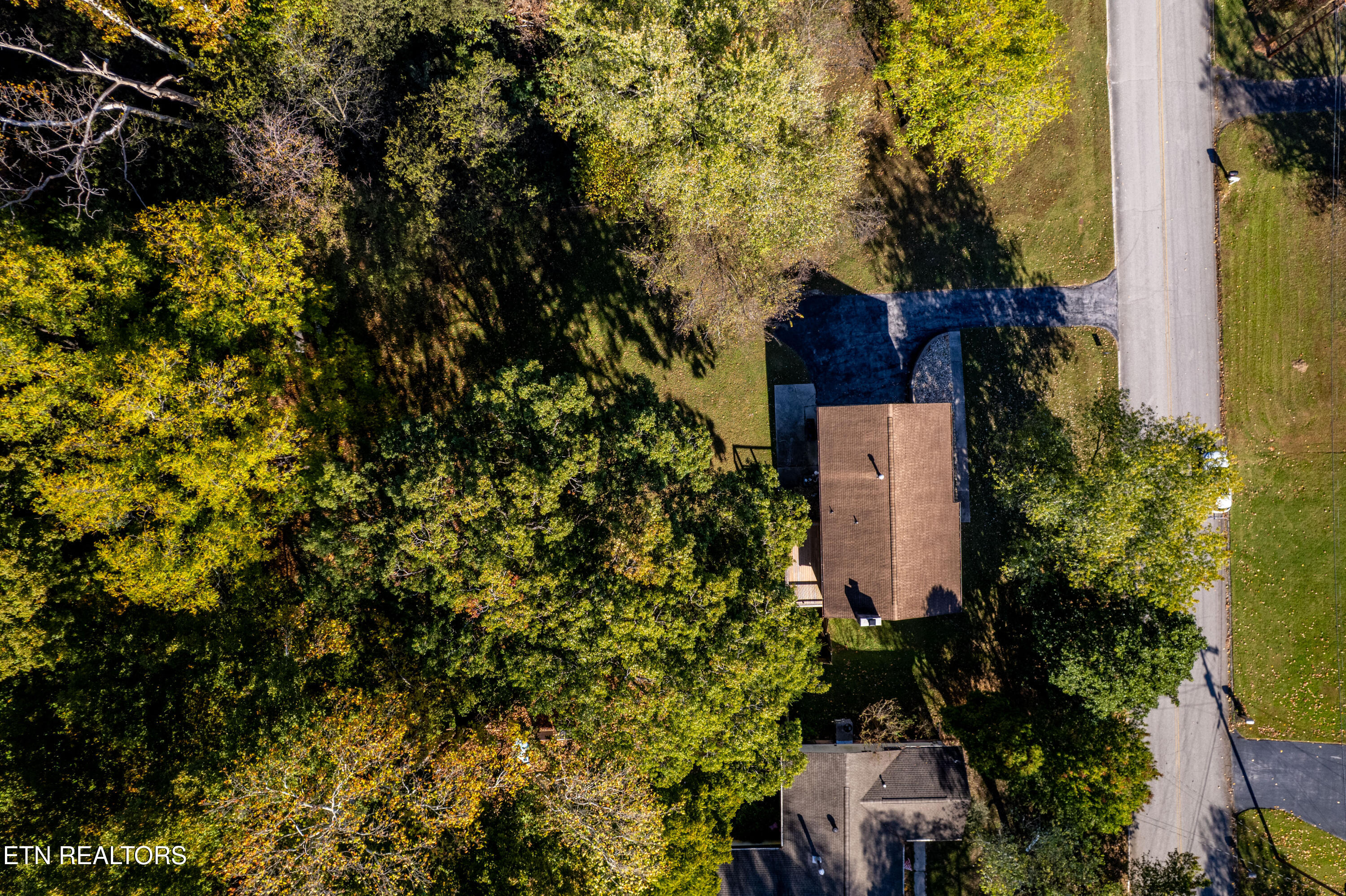 11909 Midhurst Drive