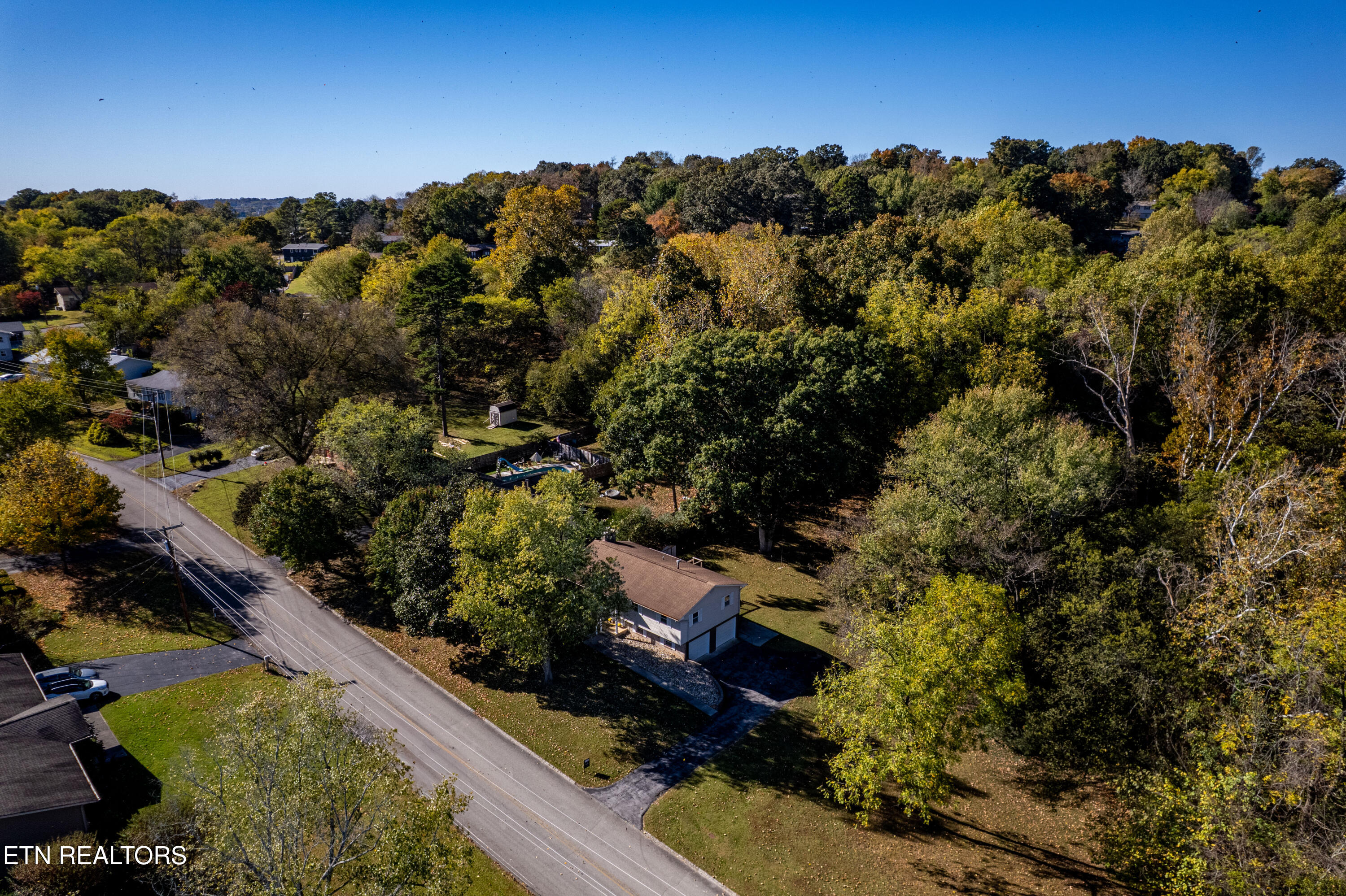 11909 Midhurst Drive