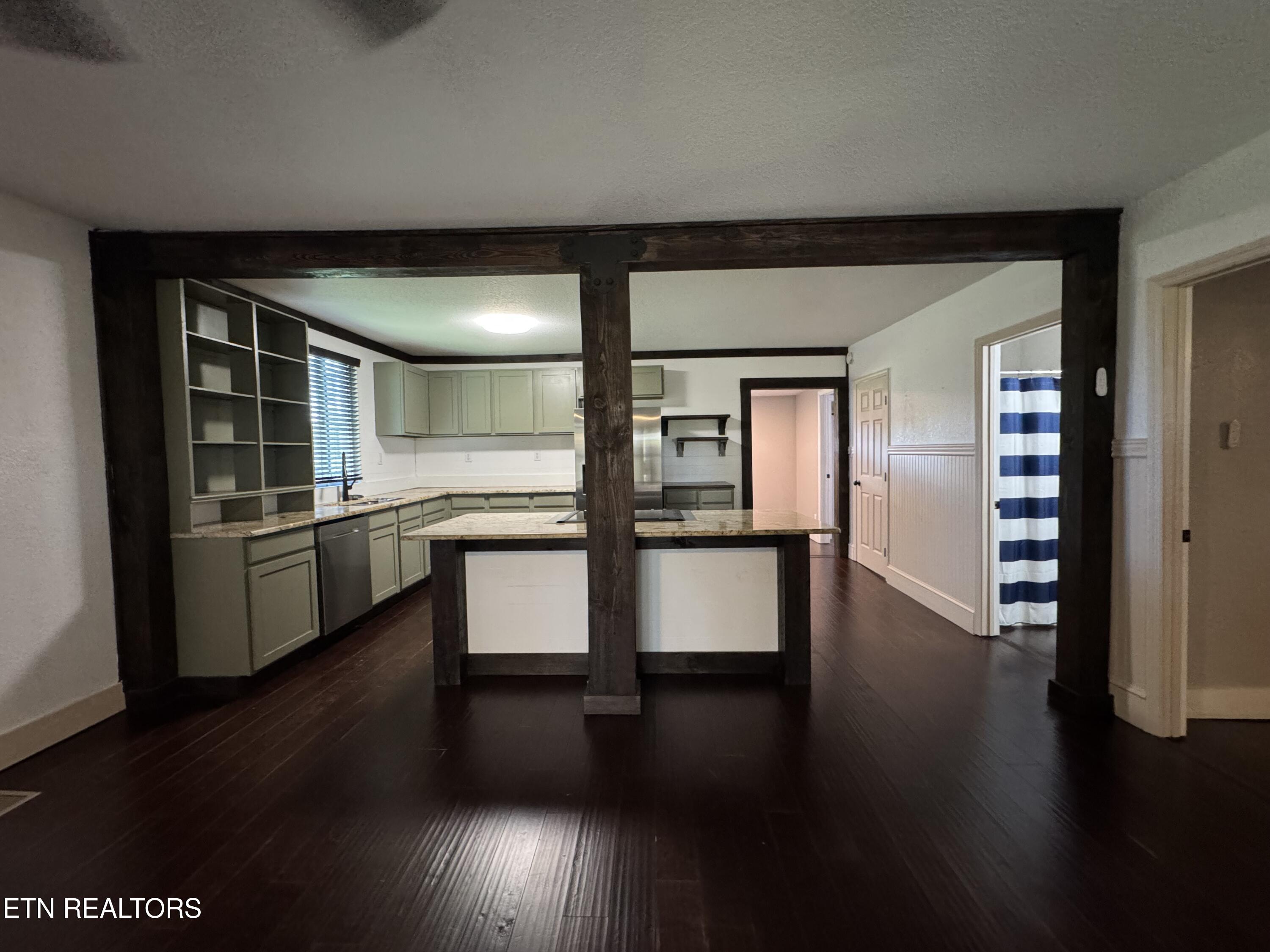 366 Rocky Springs Rd