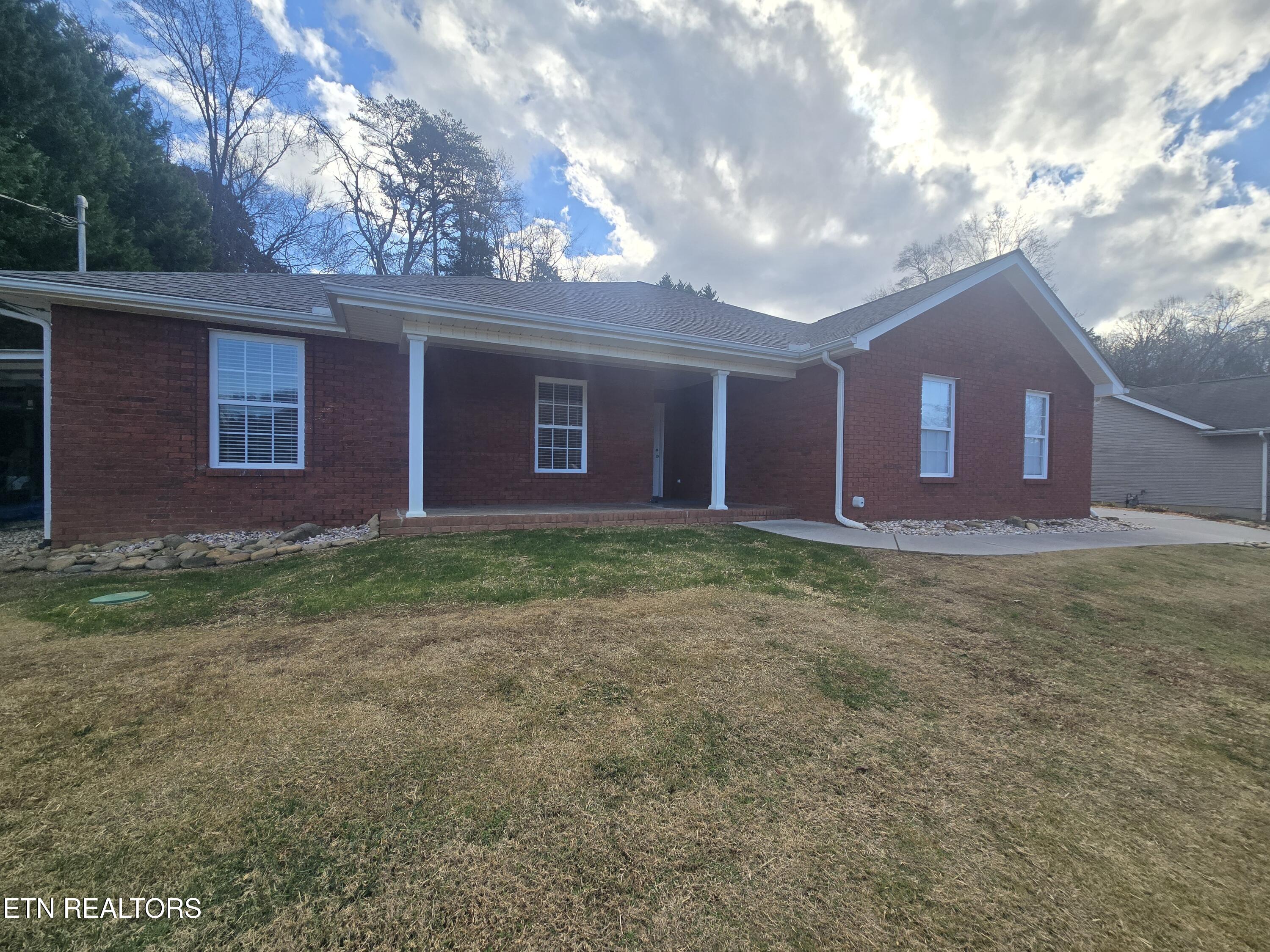 316 Bowers Park Circle