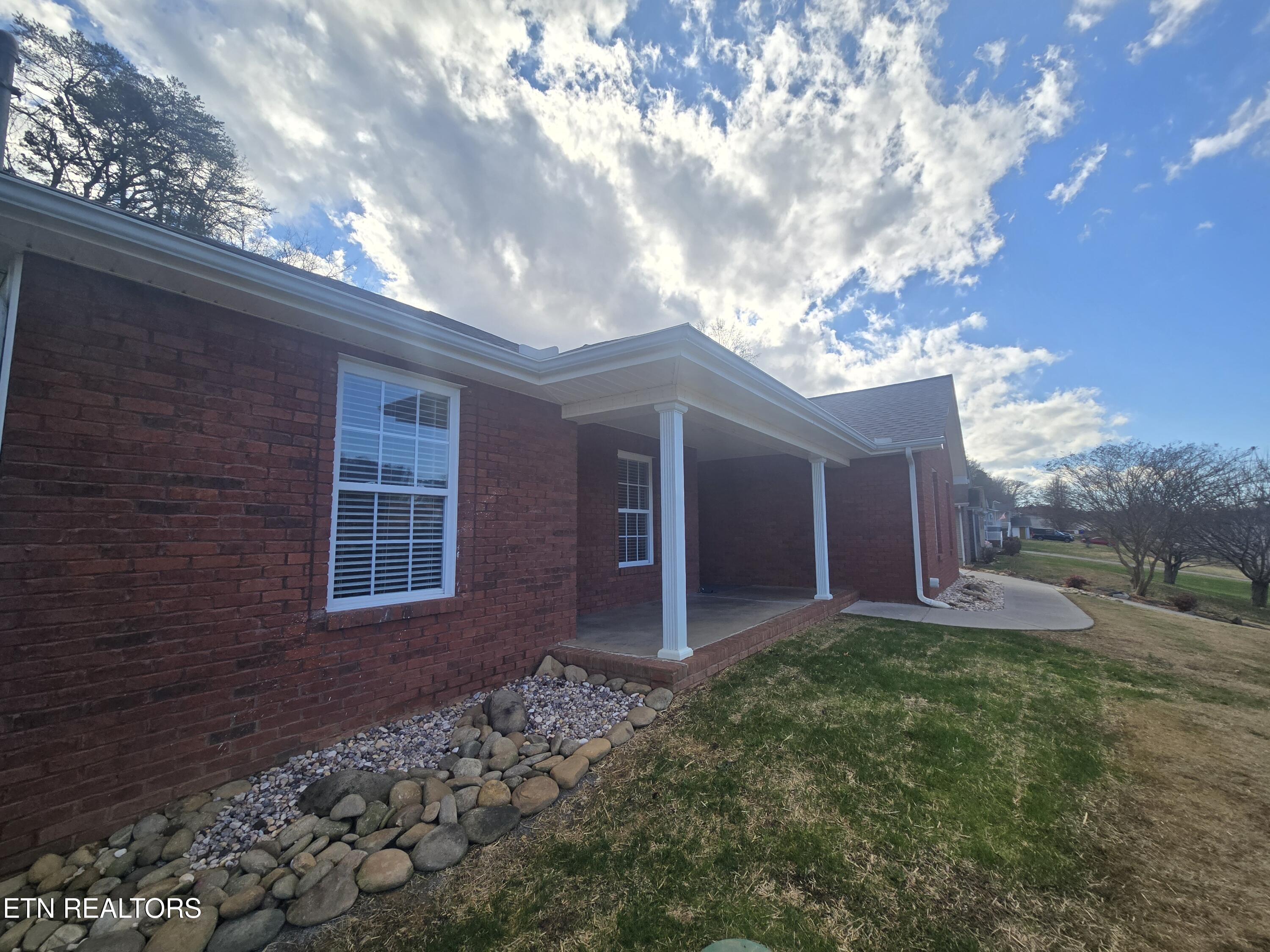 316 Bowers Park Circle