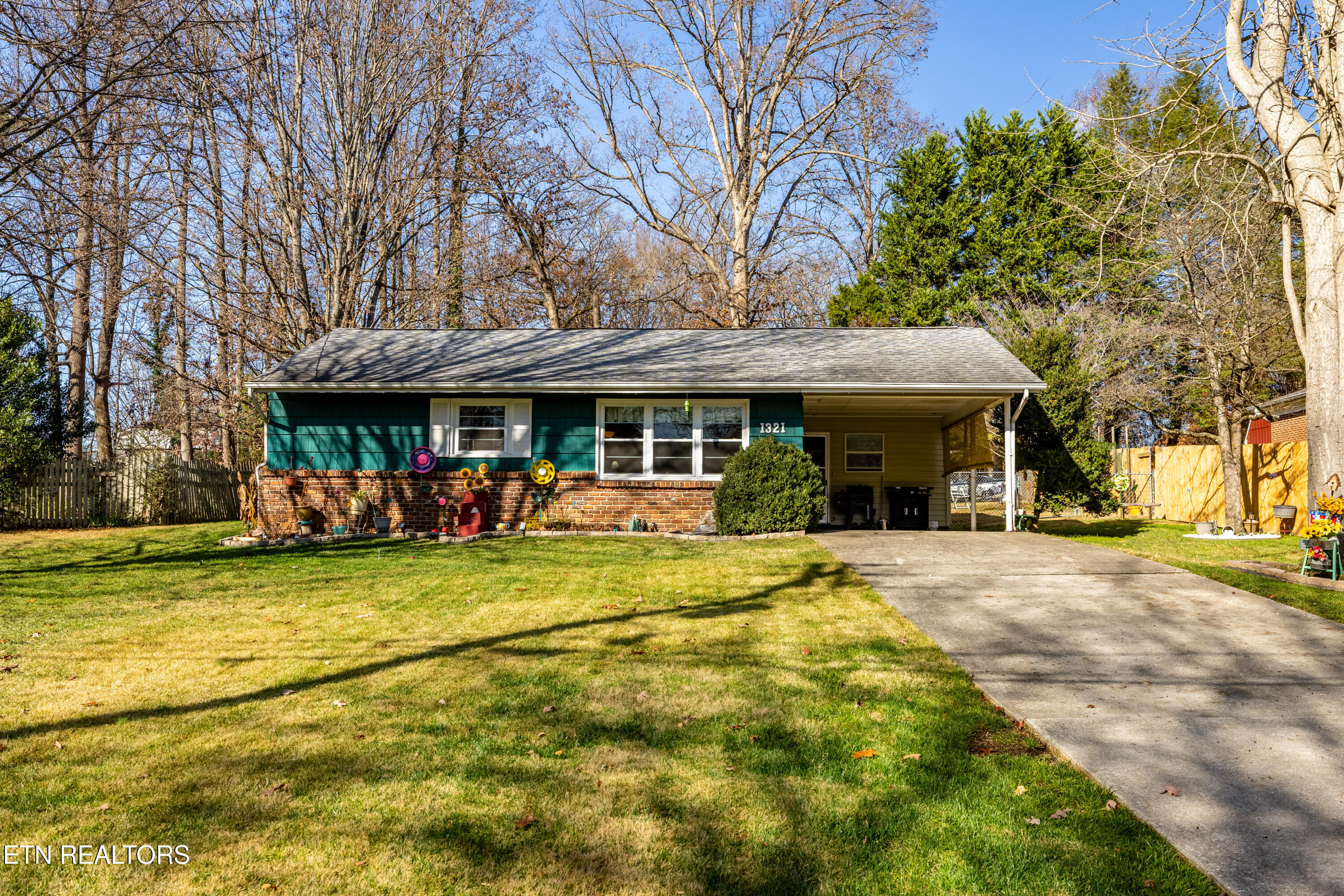 1321 Tapoco Ave