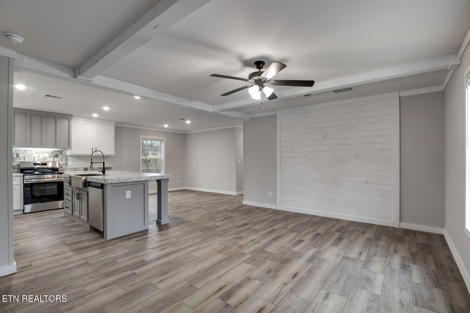 297 Wilkins Ave