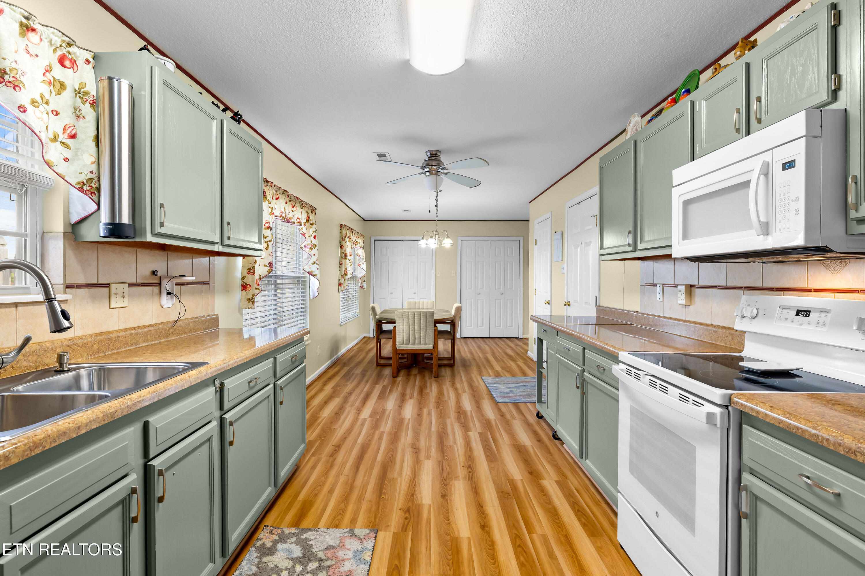 3002 Country Meadows Lane