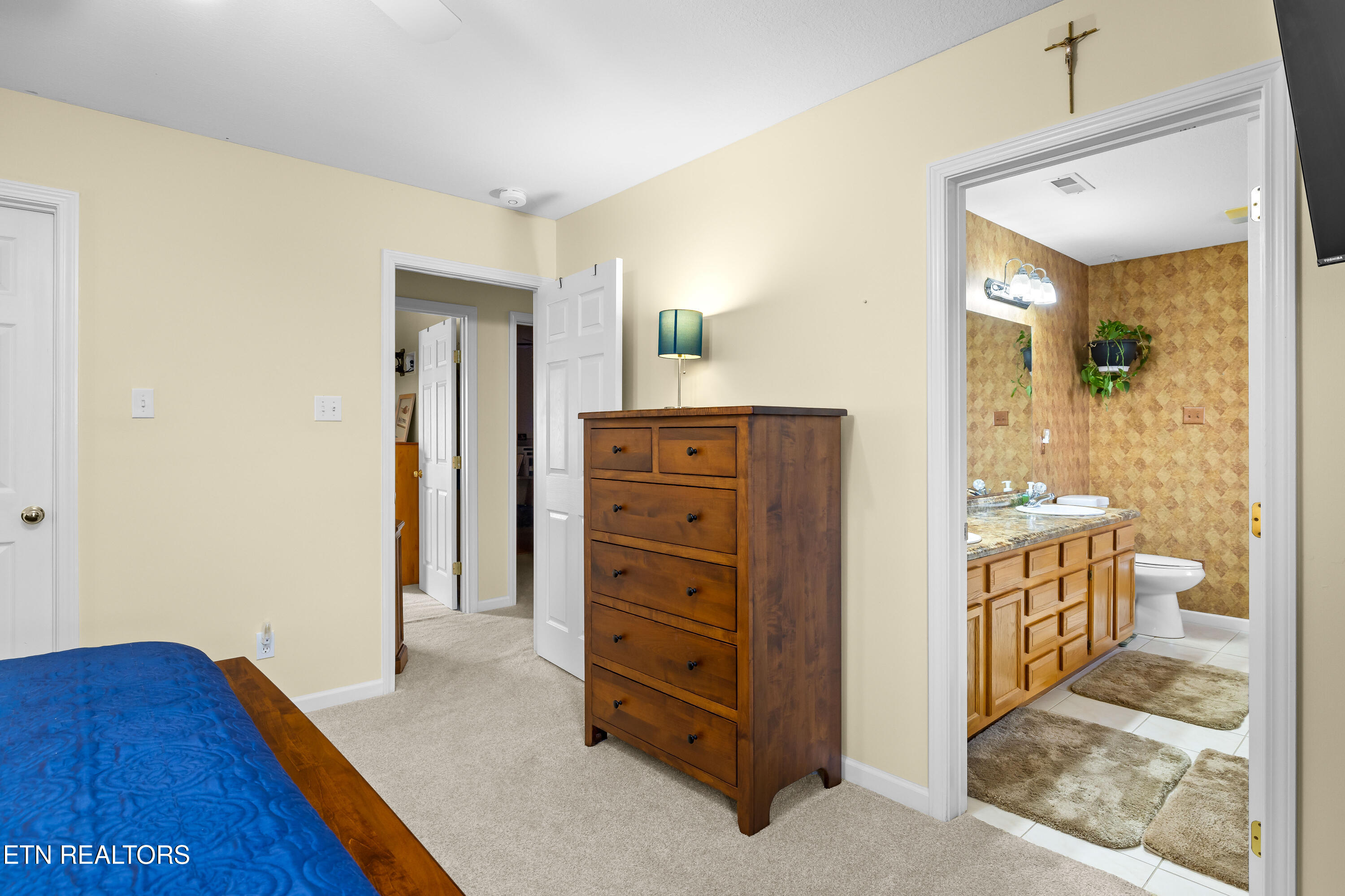 3002 Country Meadows Lane