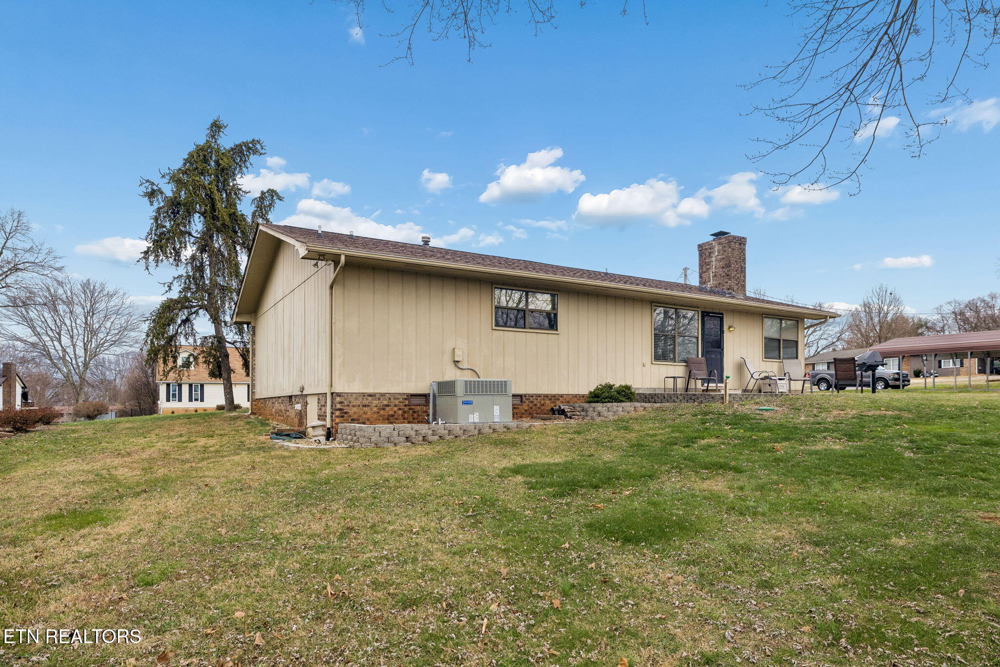 2910 Pueblo Court