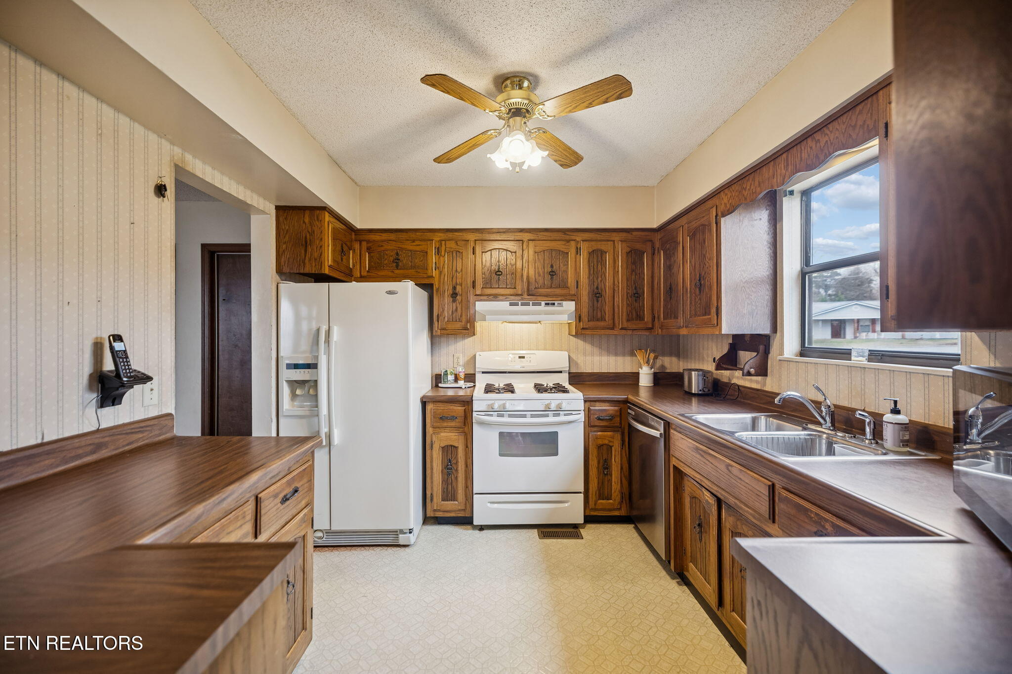 2910 Pueblo Court