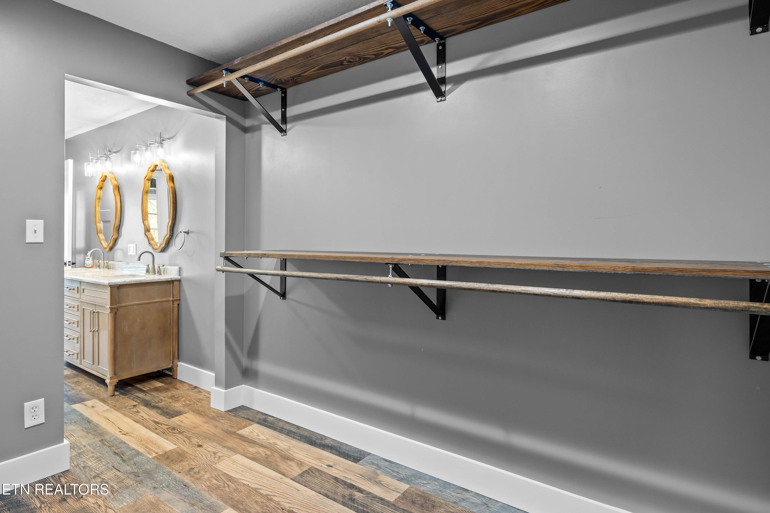 541 Sunflower Circle