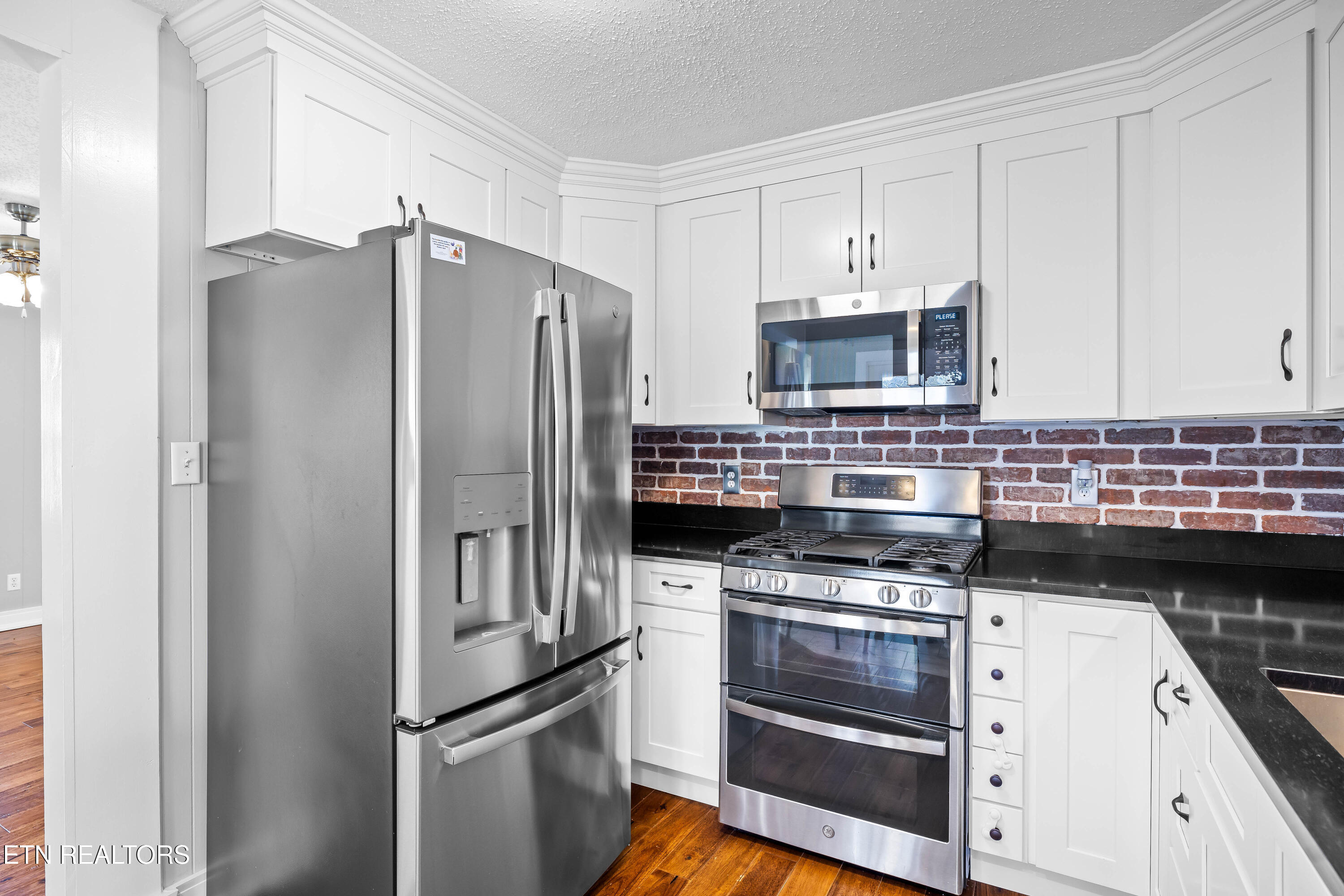 541 Sunflower Circle