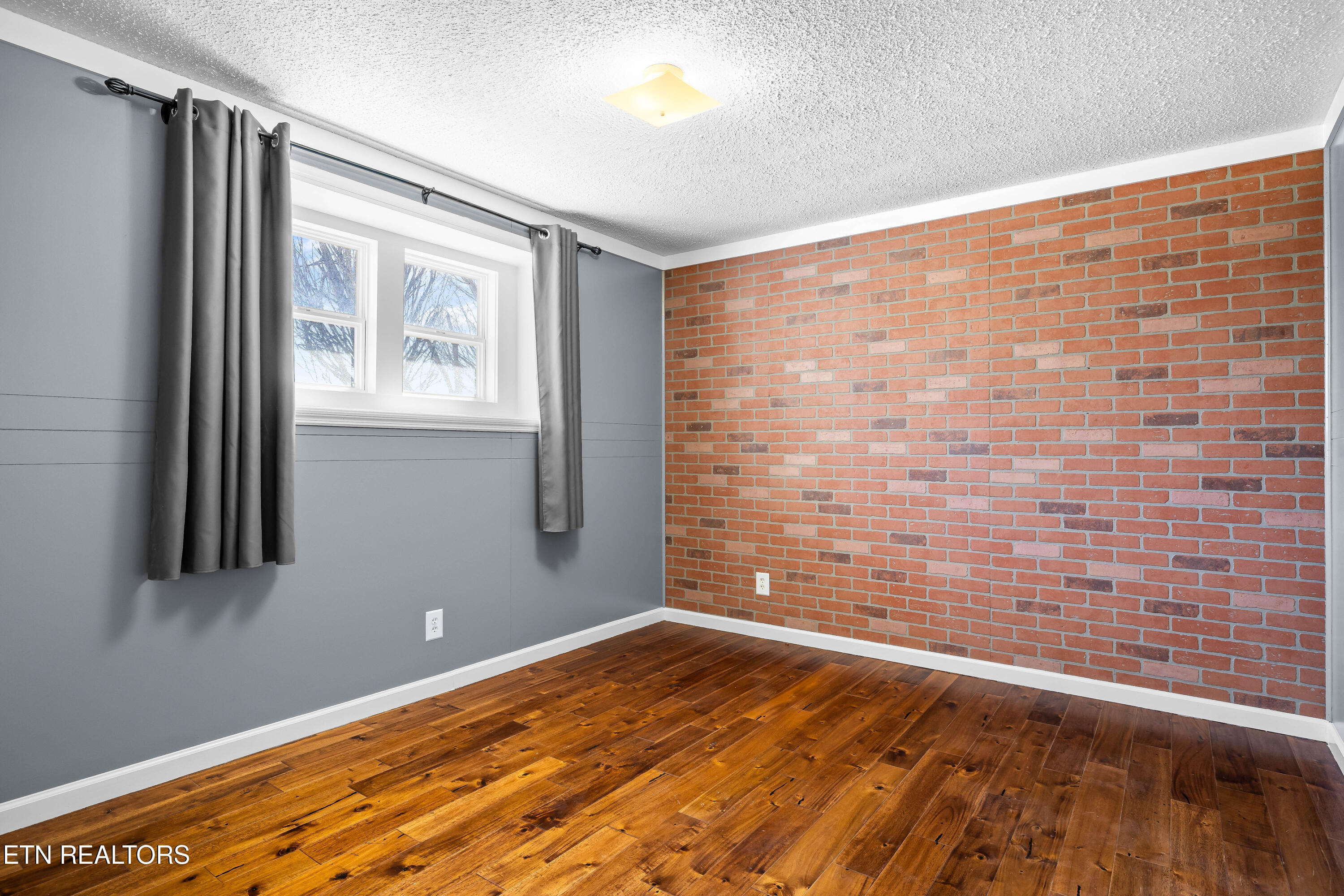 541 Sunflower Circle