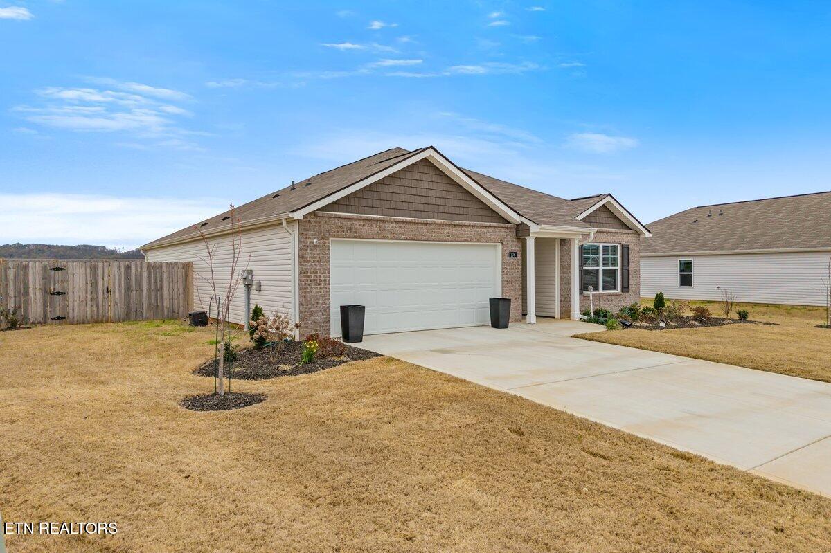 176 Crescent Circle