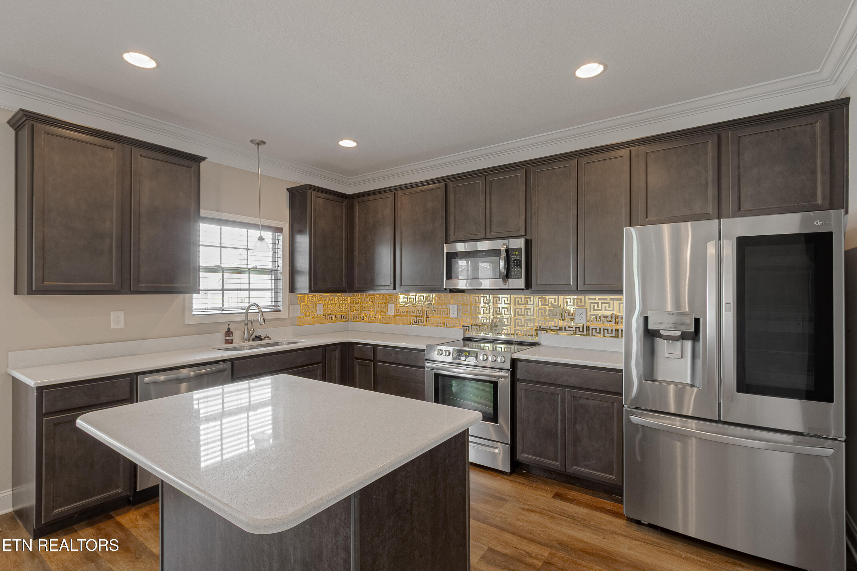3013 Dominion Drive