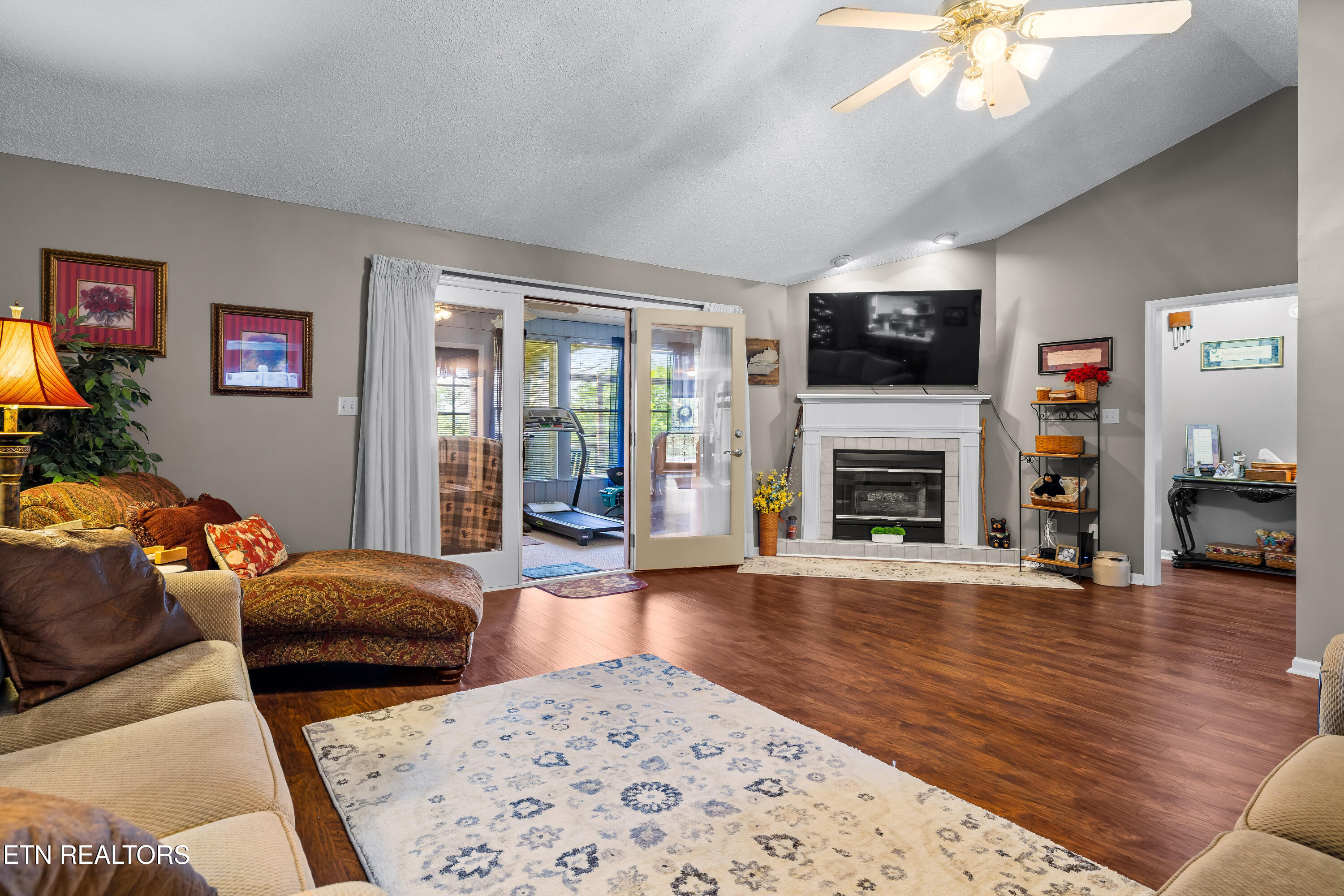 217 Villa Drive