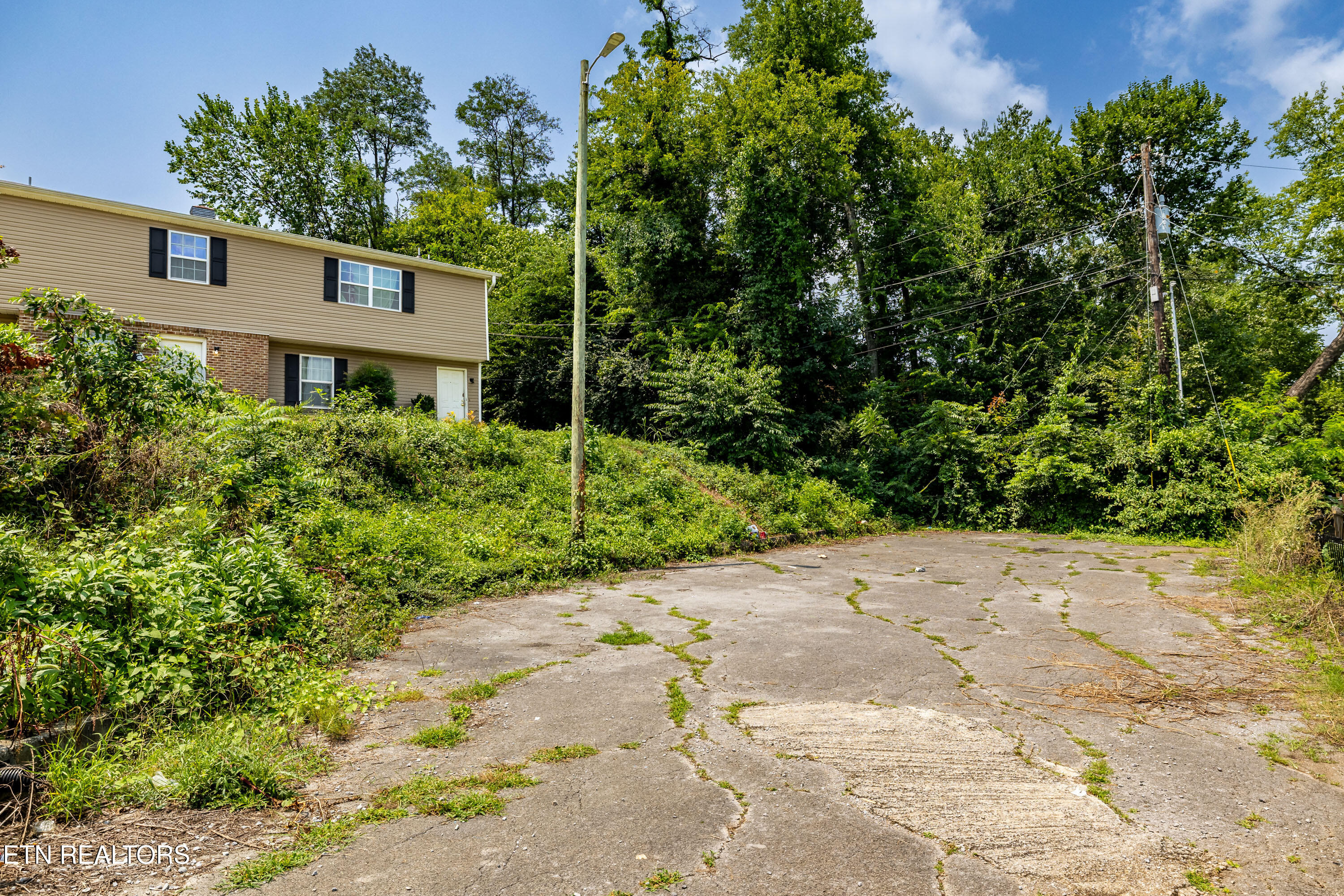 9125 NW Cedarpark Lane