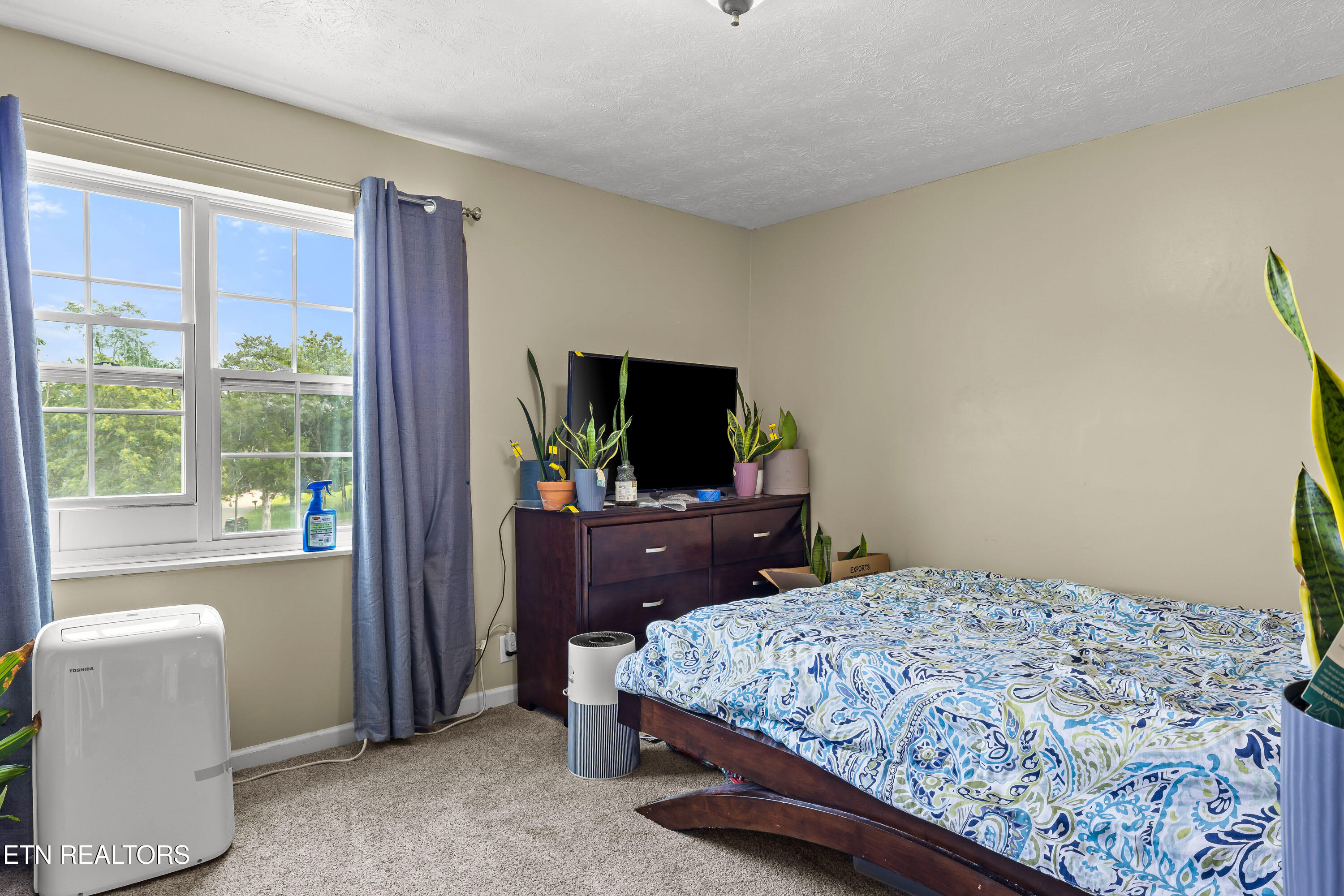 9125 NW Cedarpark Lane