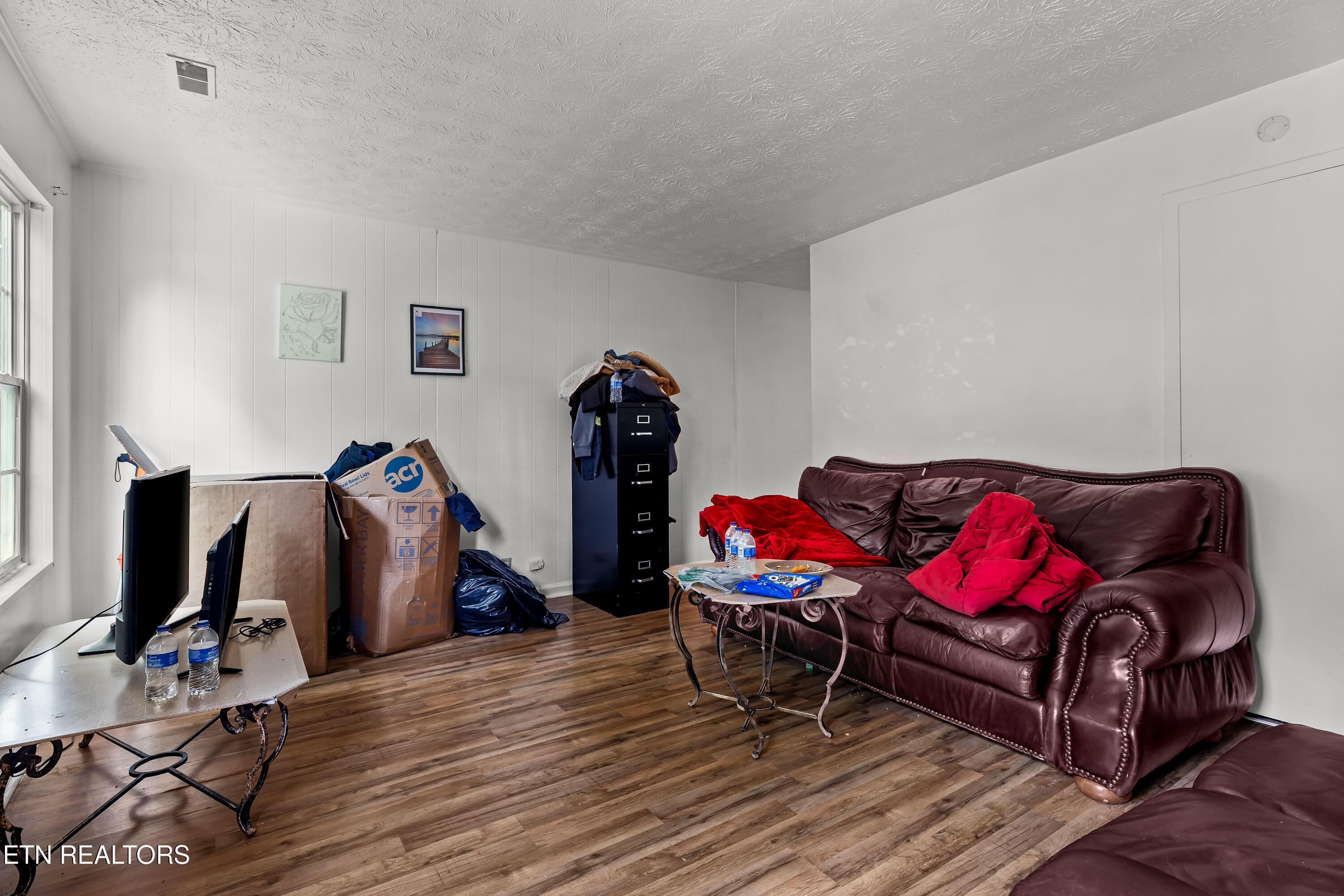 9125 NW Cedarpark Lane