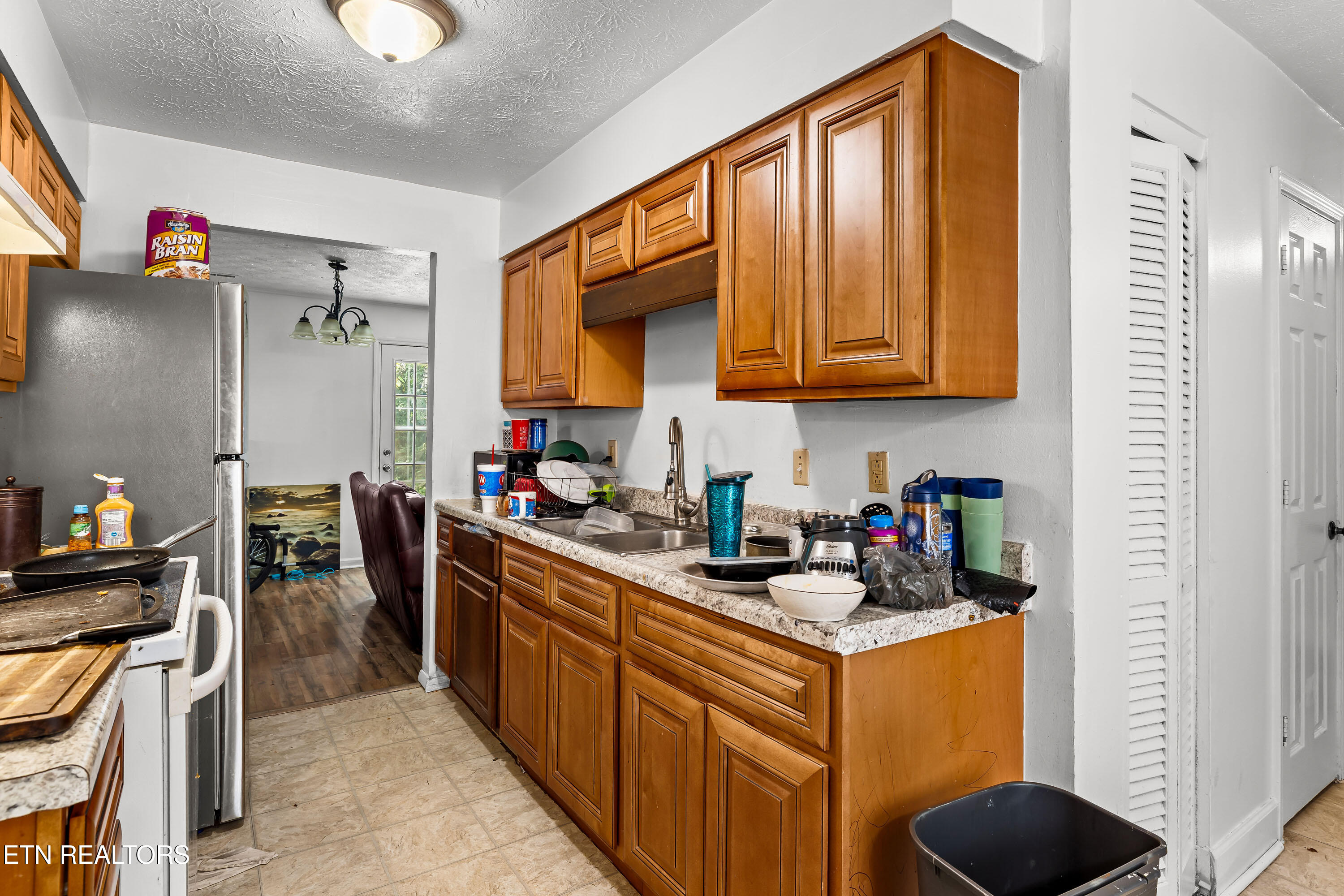 9125 NW Cedarpark Lane