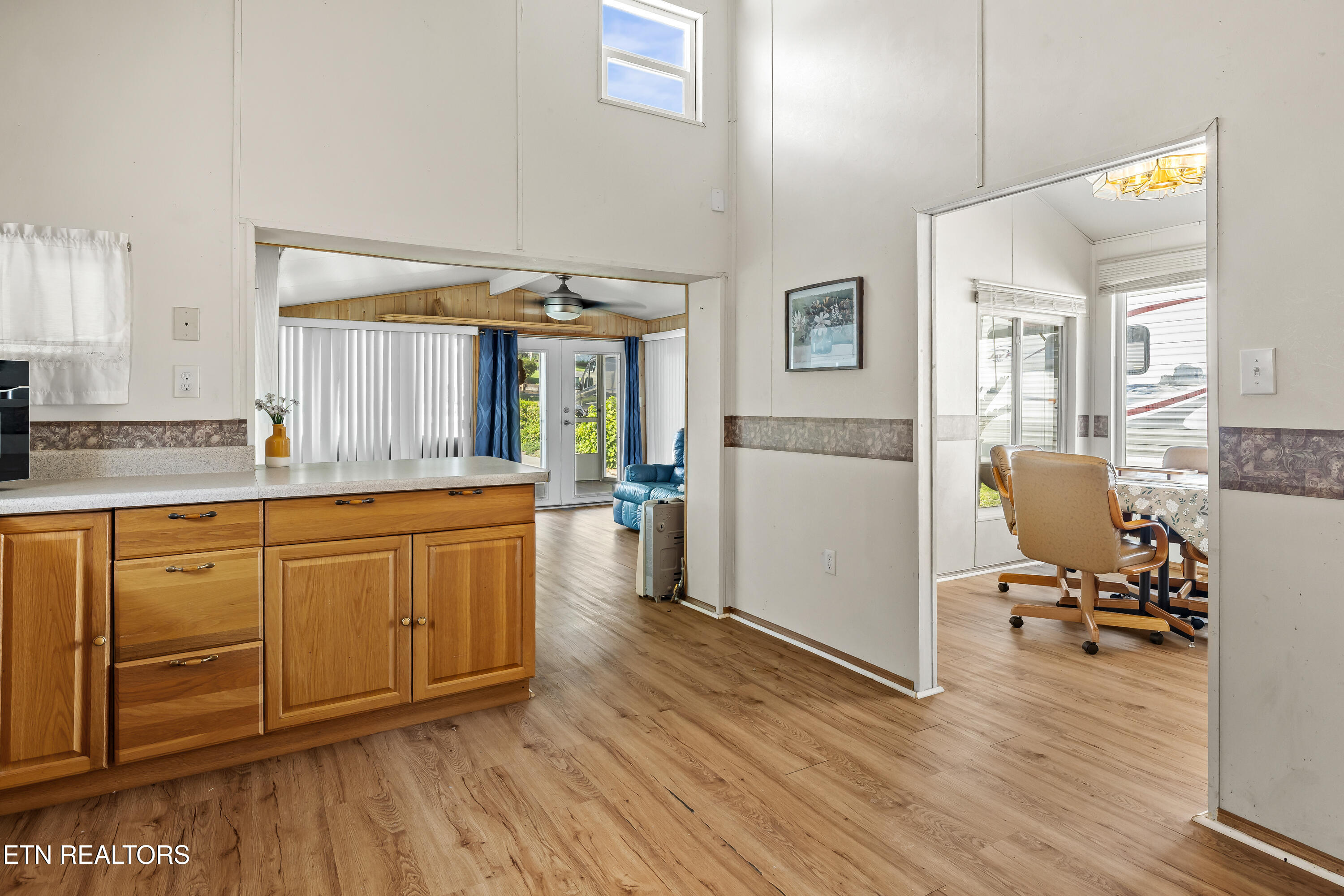 572 Flamingo Circle