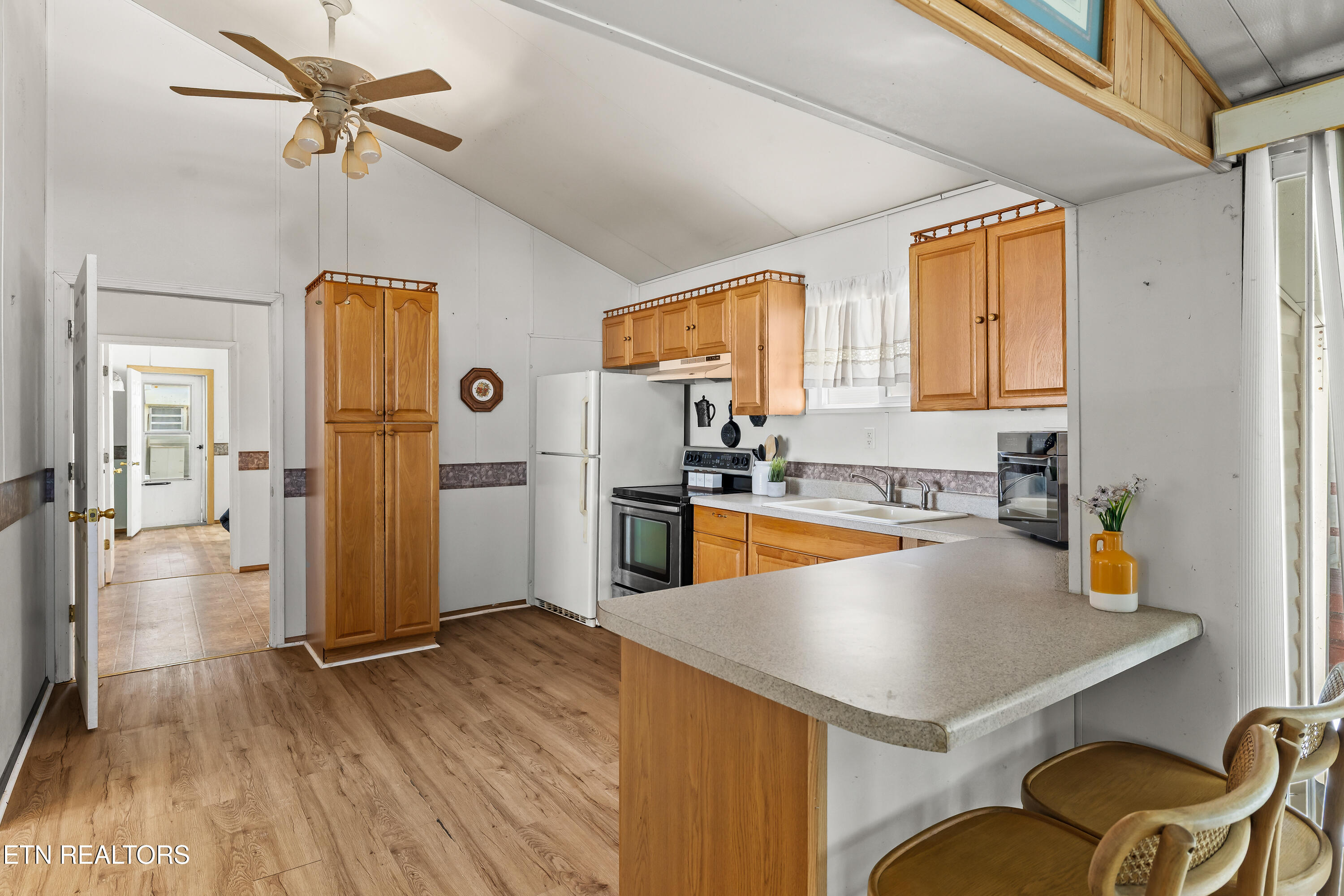 572 Flamingo Circle