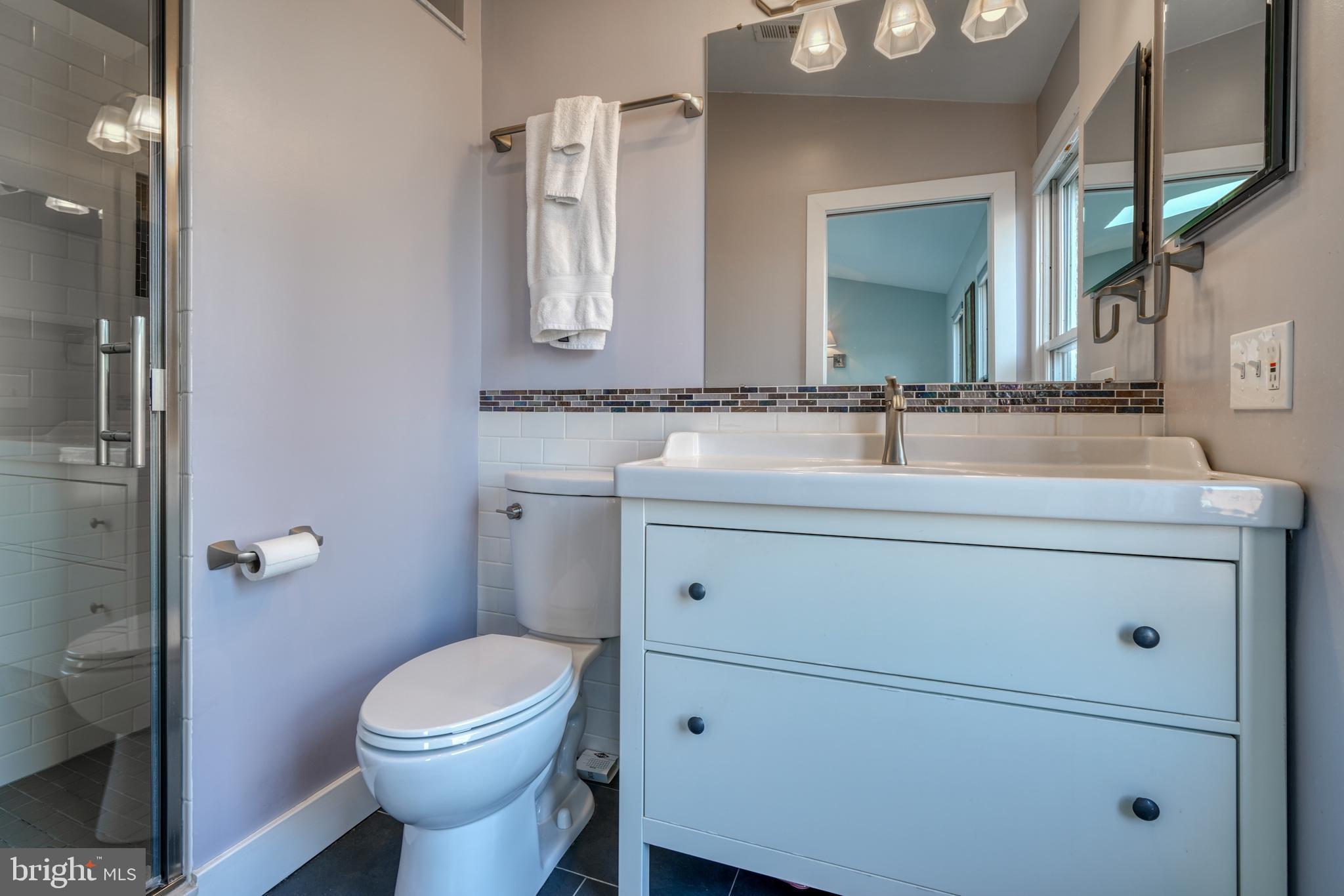 818 S CHARLES STREET