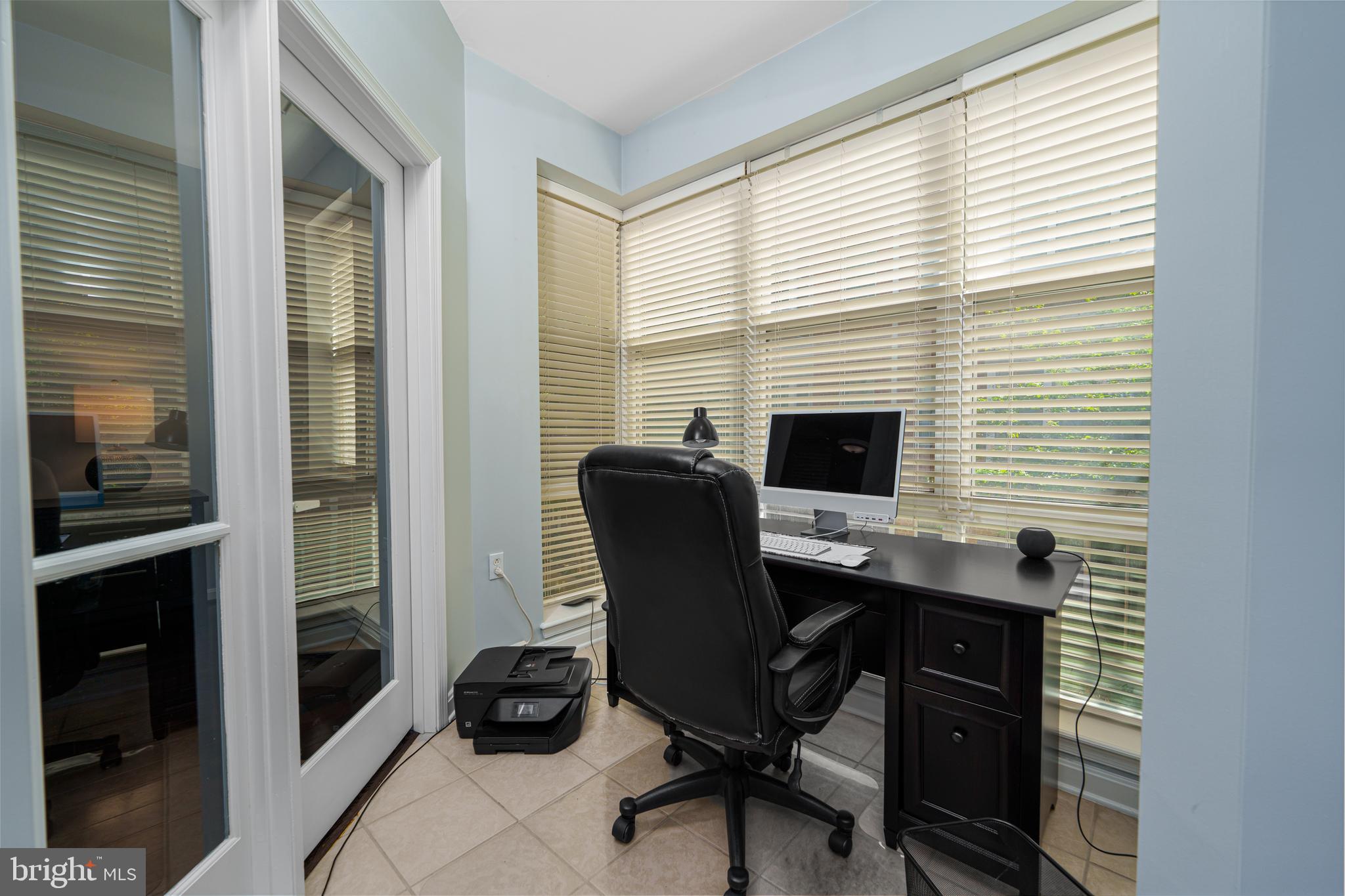 23 PIERSIDE DRIVE 220