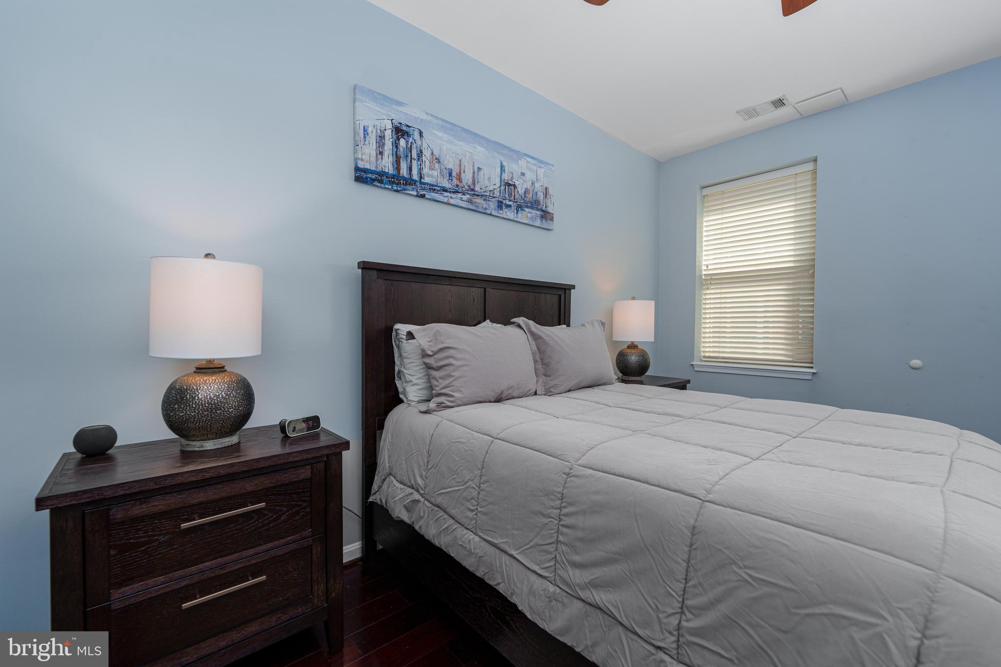 23 PIERSIDE DRIVE 220