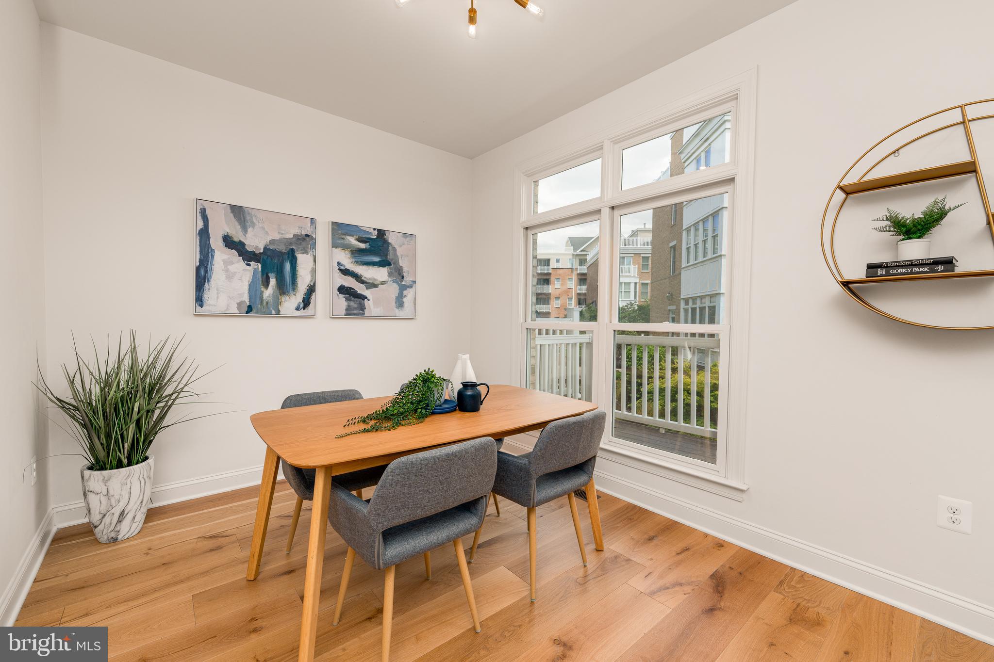 1229 HARBOR ISLAND WALK