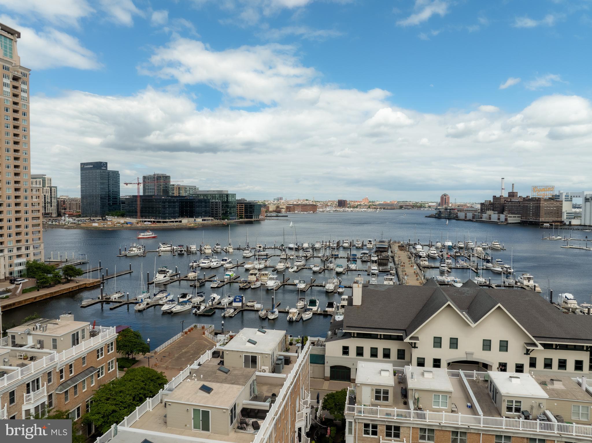 1229 HARBOR ISLAND WALK