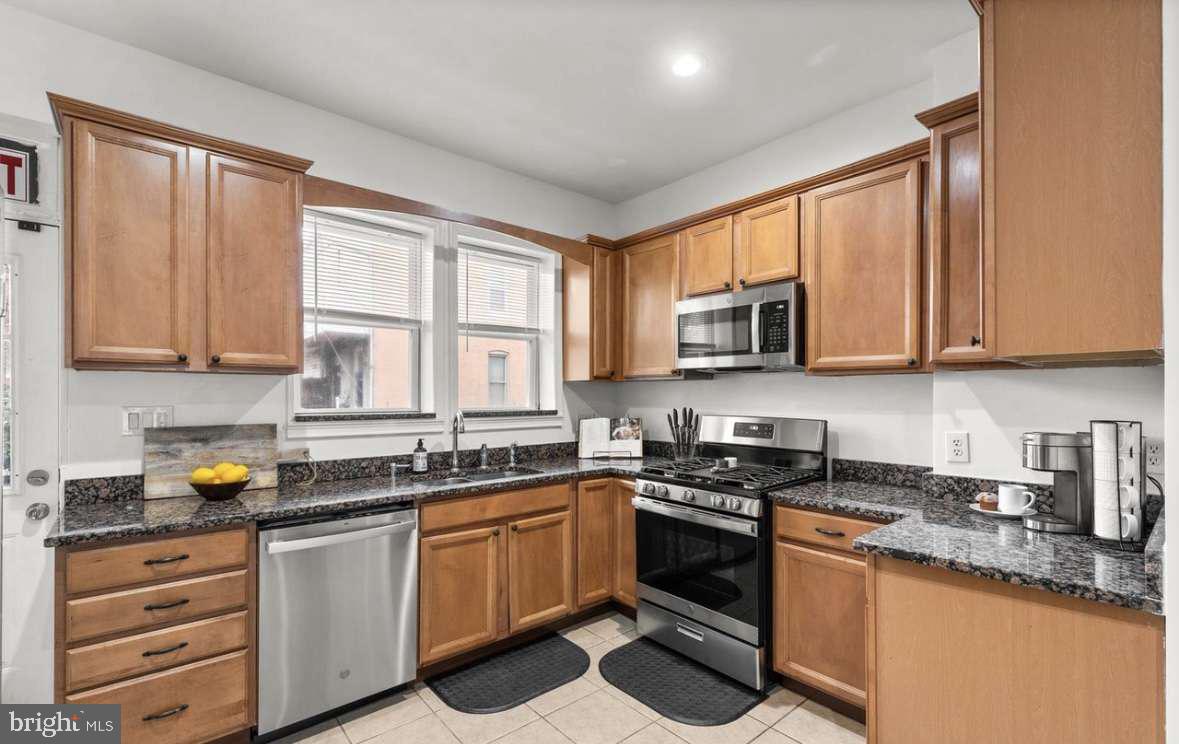 3509 GREENMOUNT AVENUE