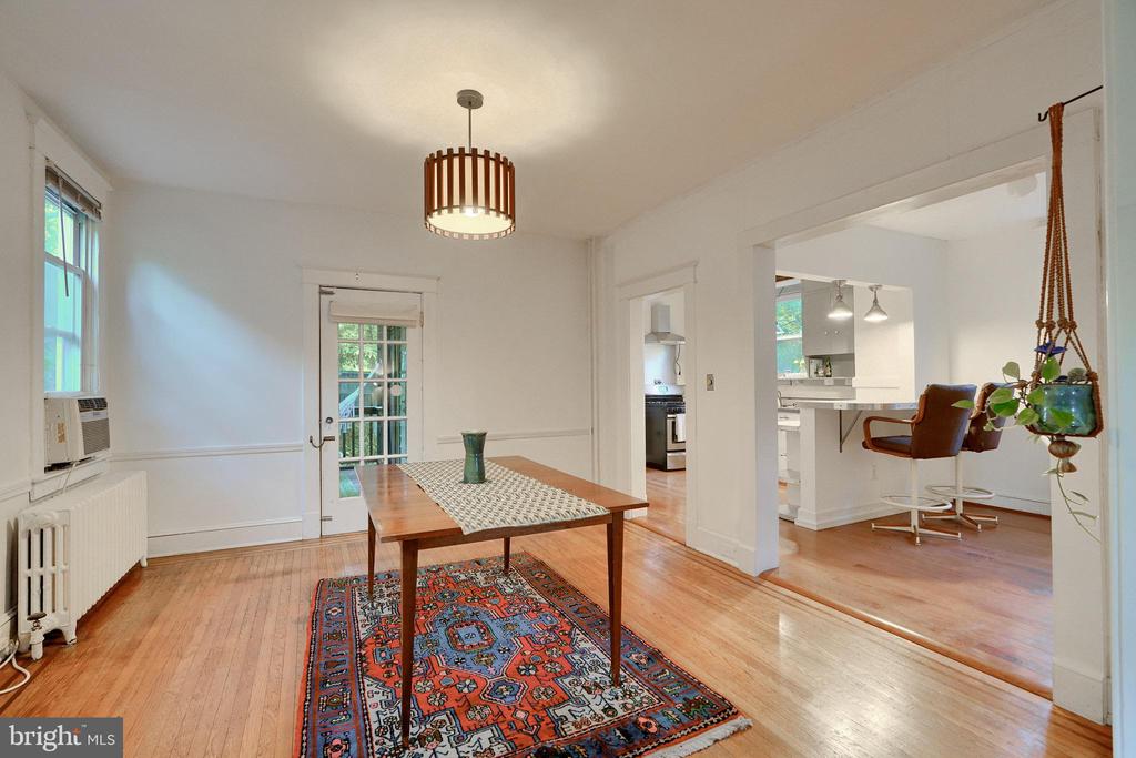 423 WESTGATE ROAD