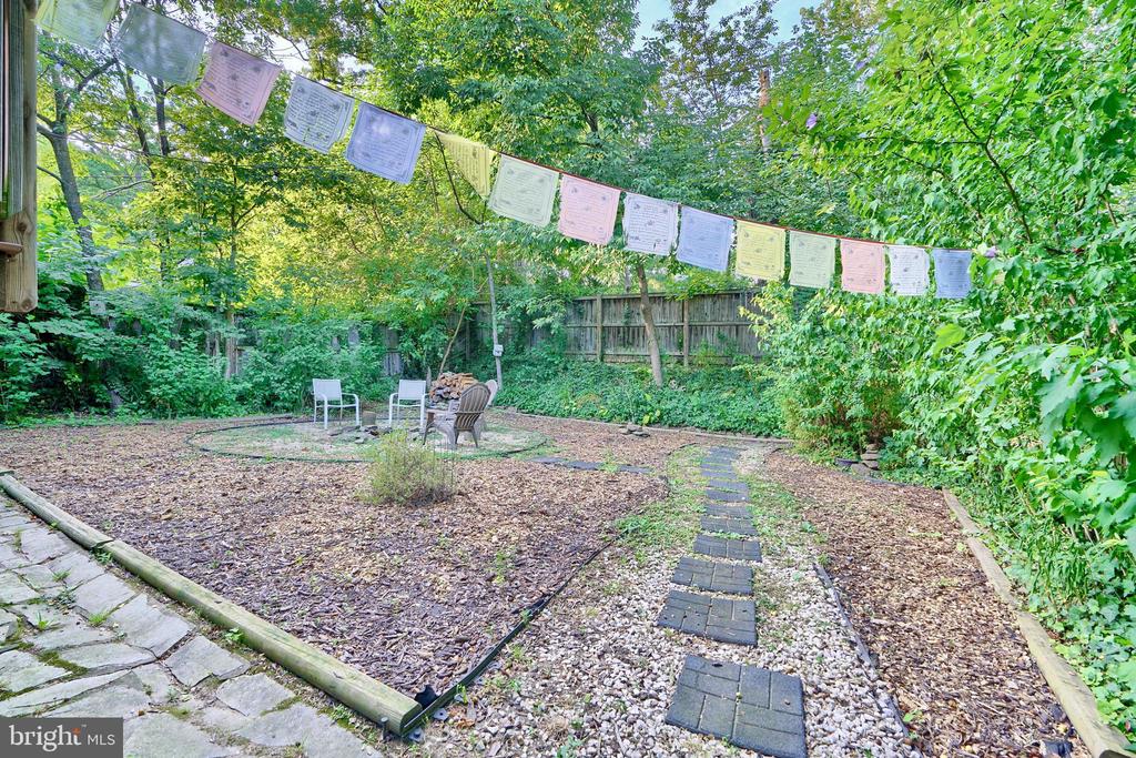 423 WESTGATE ROAD