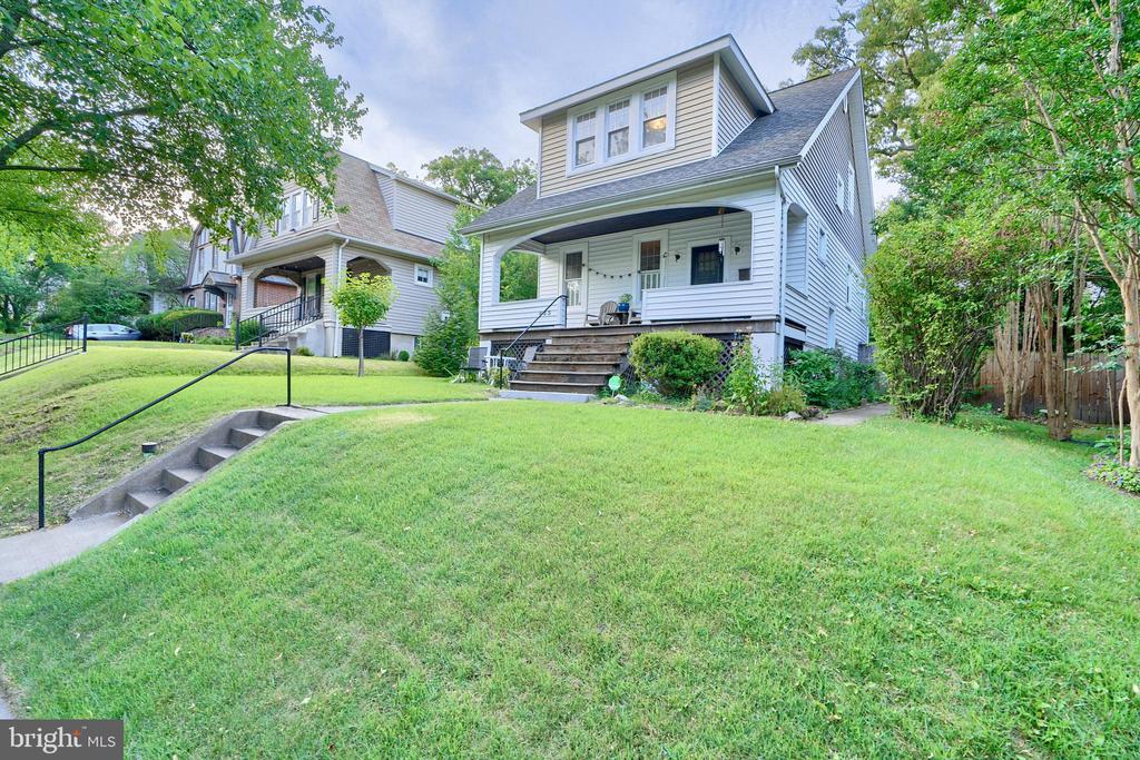 423 WESTGATE ROAD
