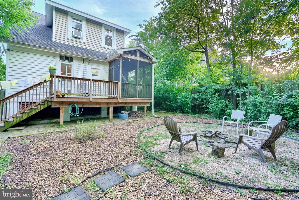 423 WESTGATE ROAD