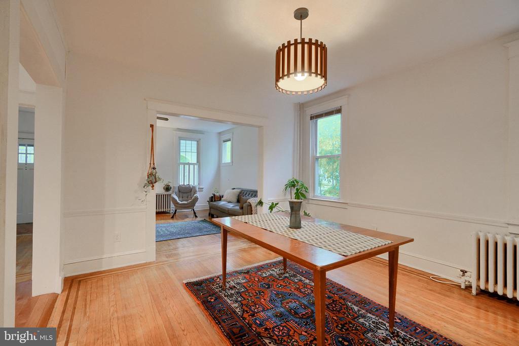 423 WESTGATE ROAD